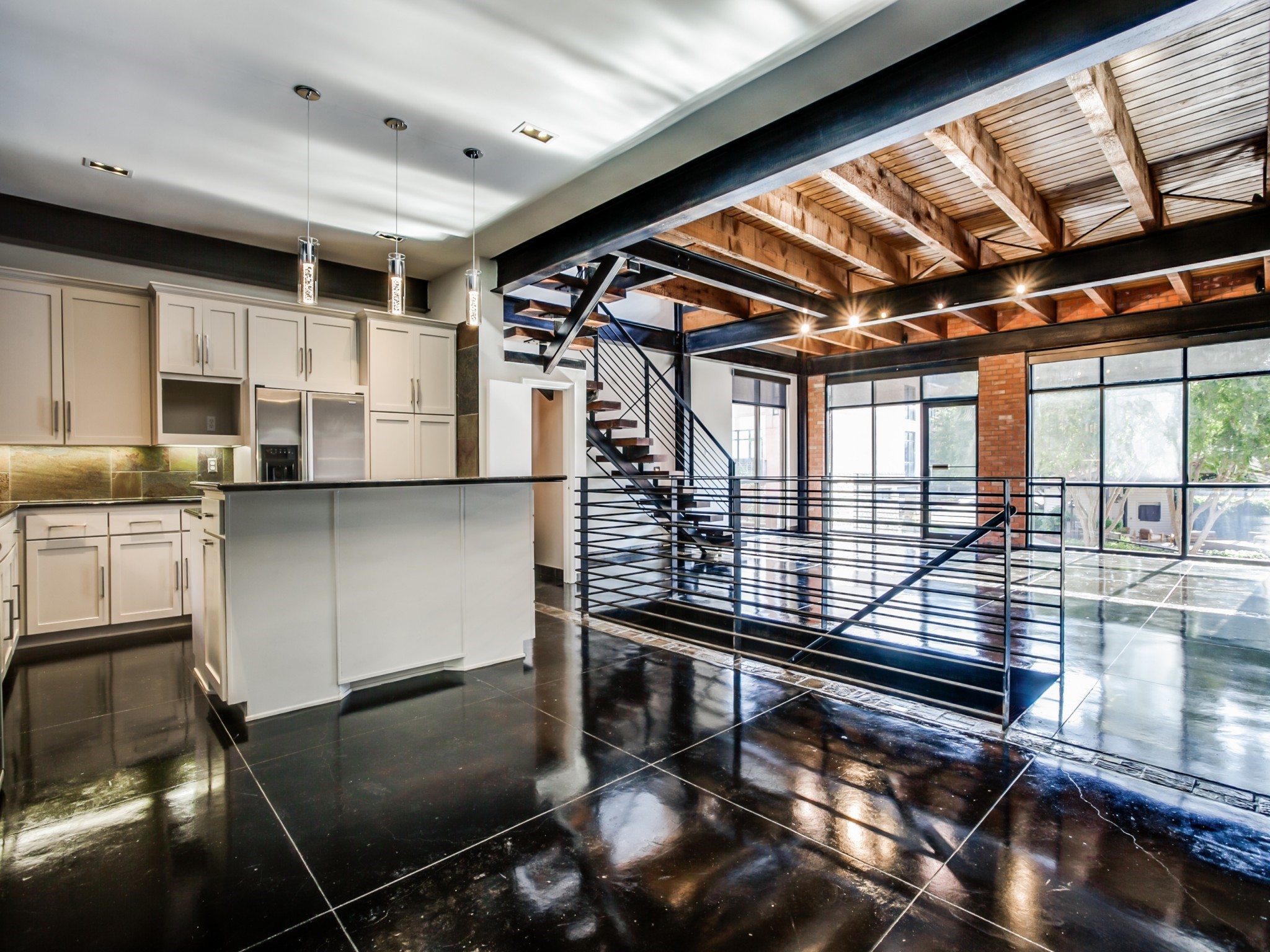2915 Magnolia Hill