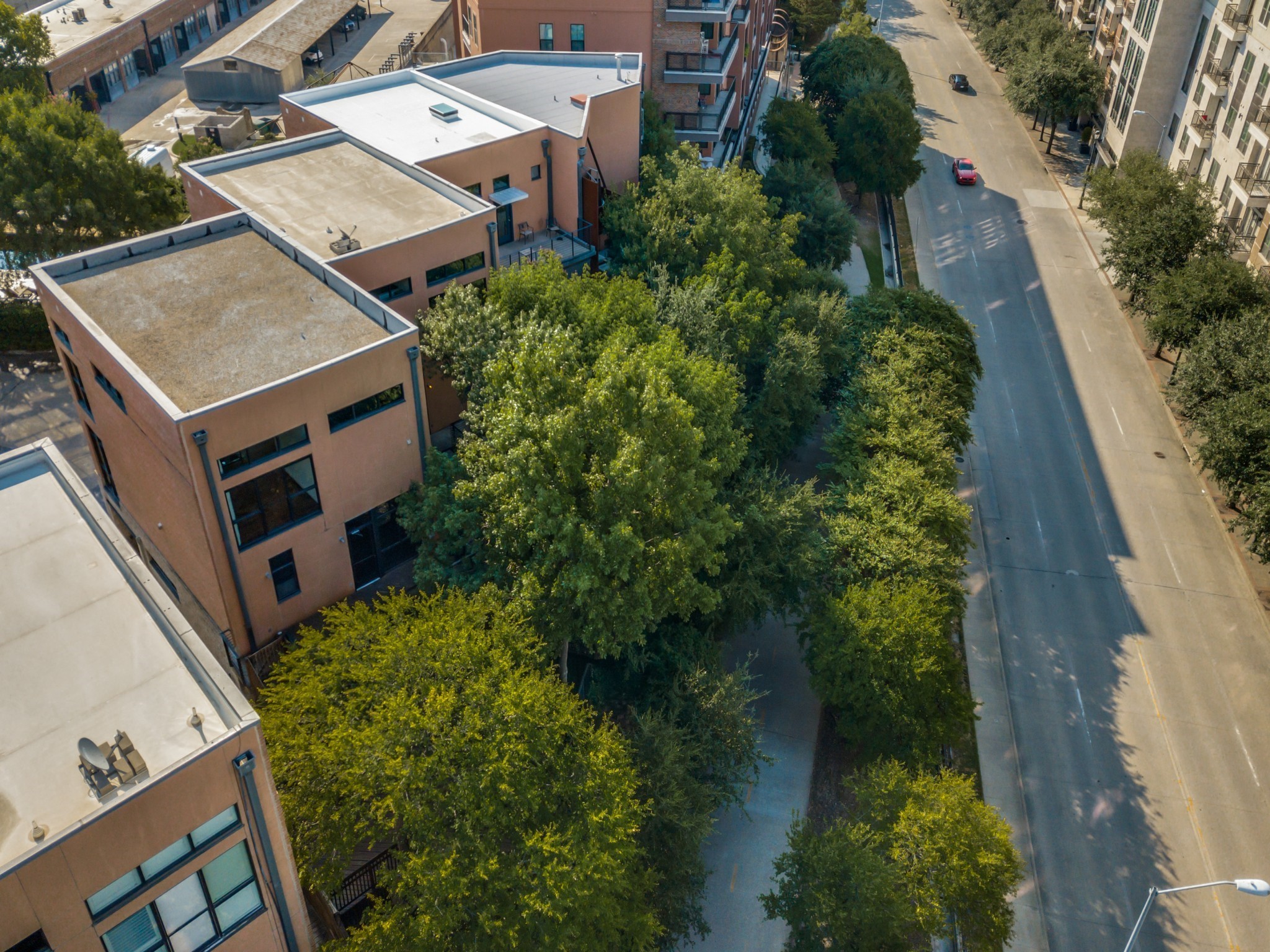2915 Magnolia Hill