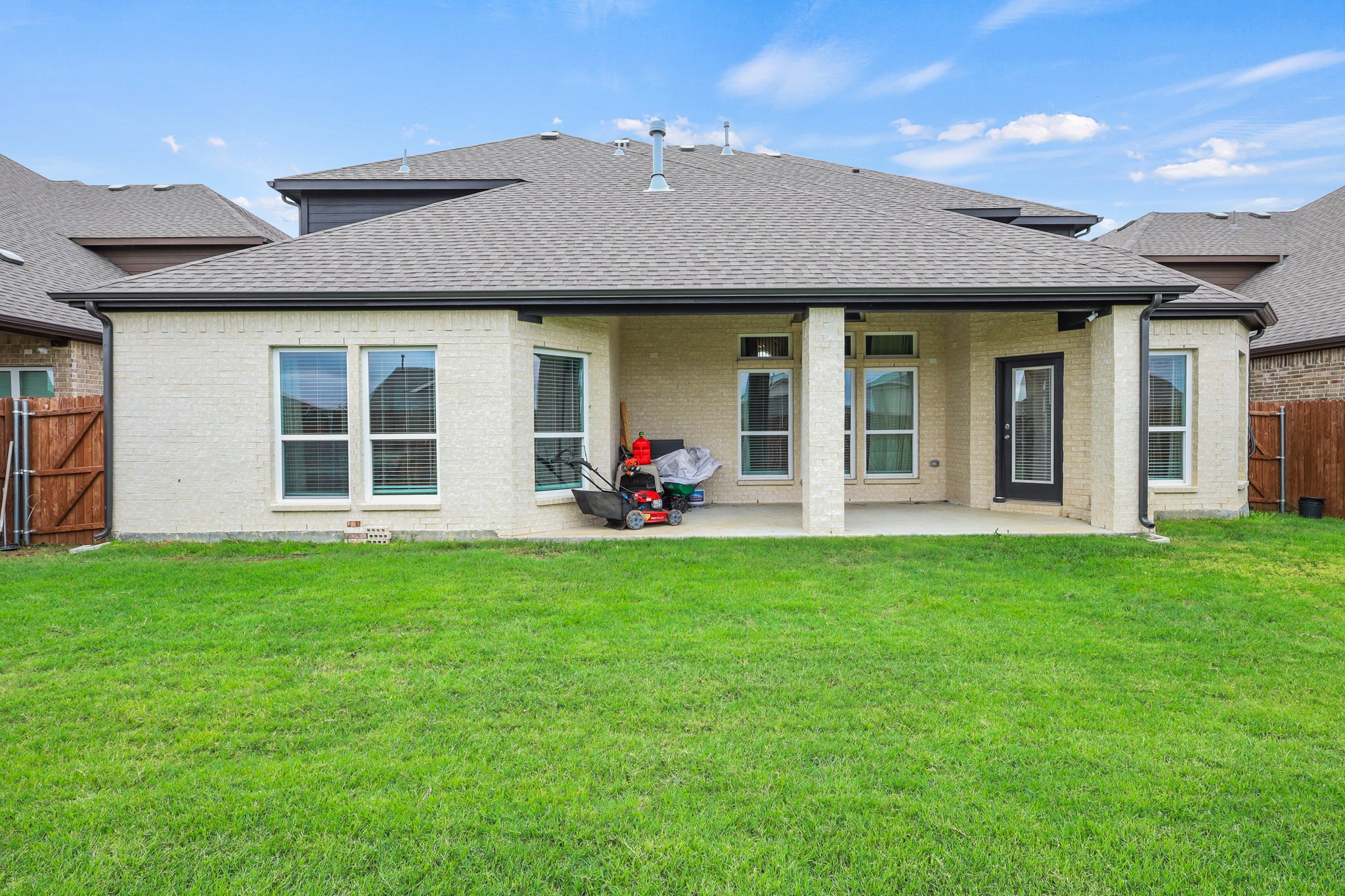 6732 Palmdale Drive