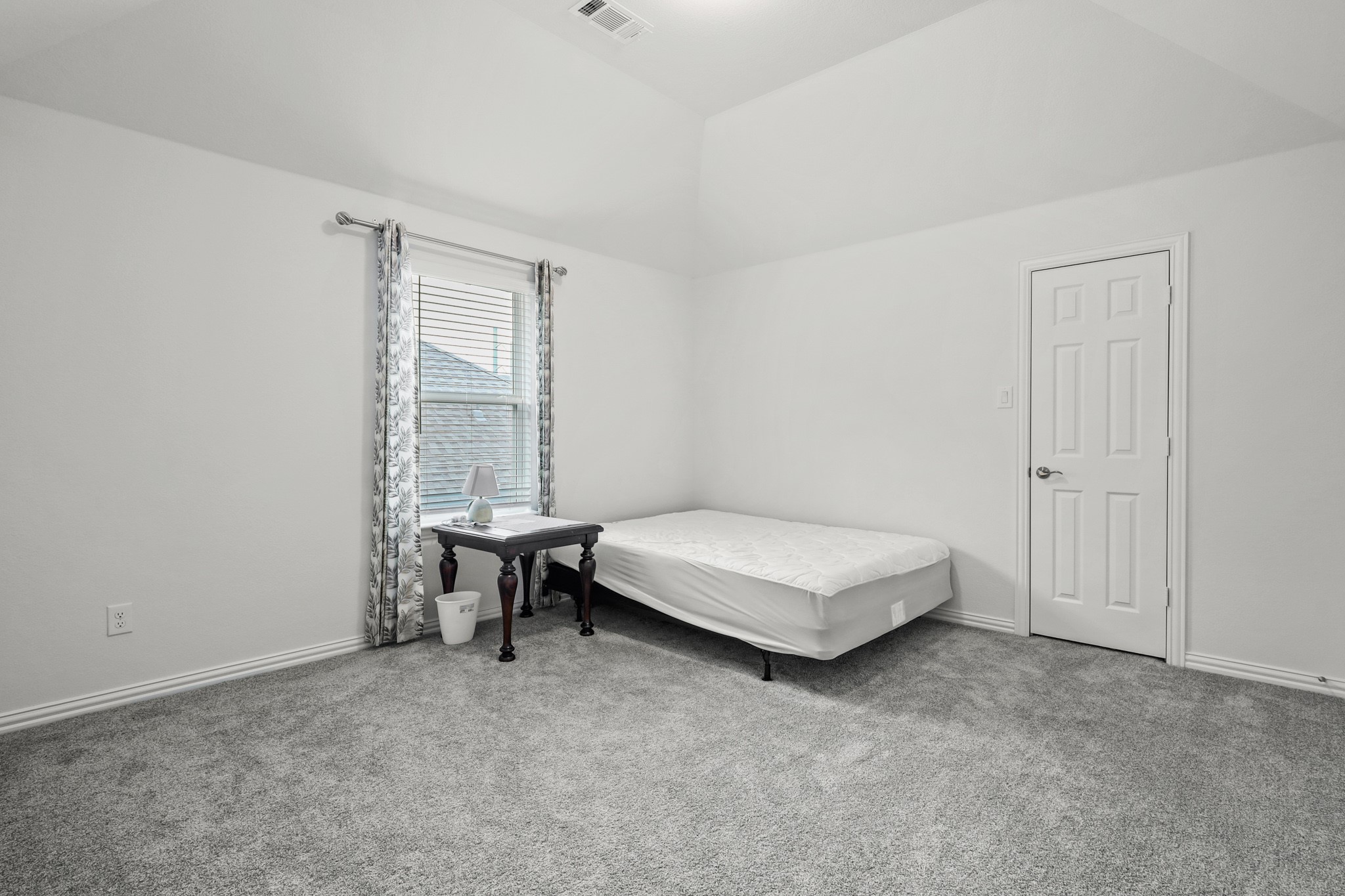 6732 Palmdale Drive