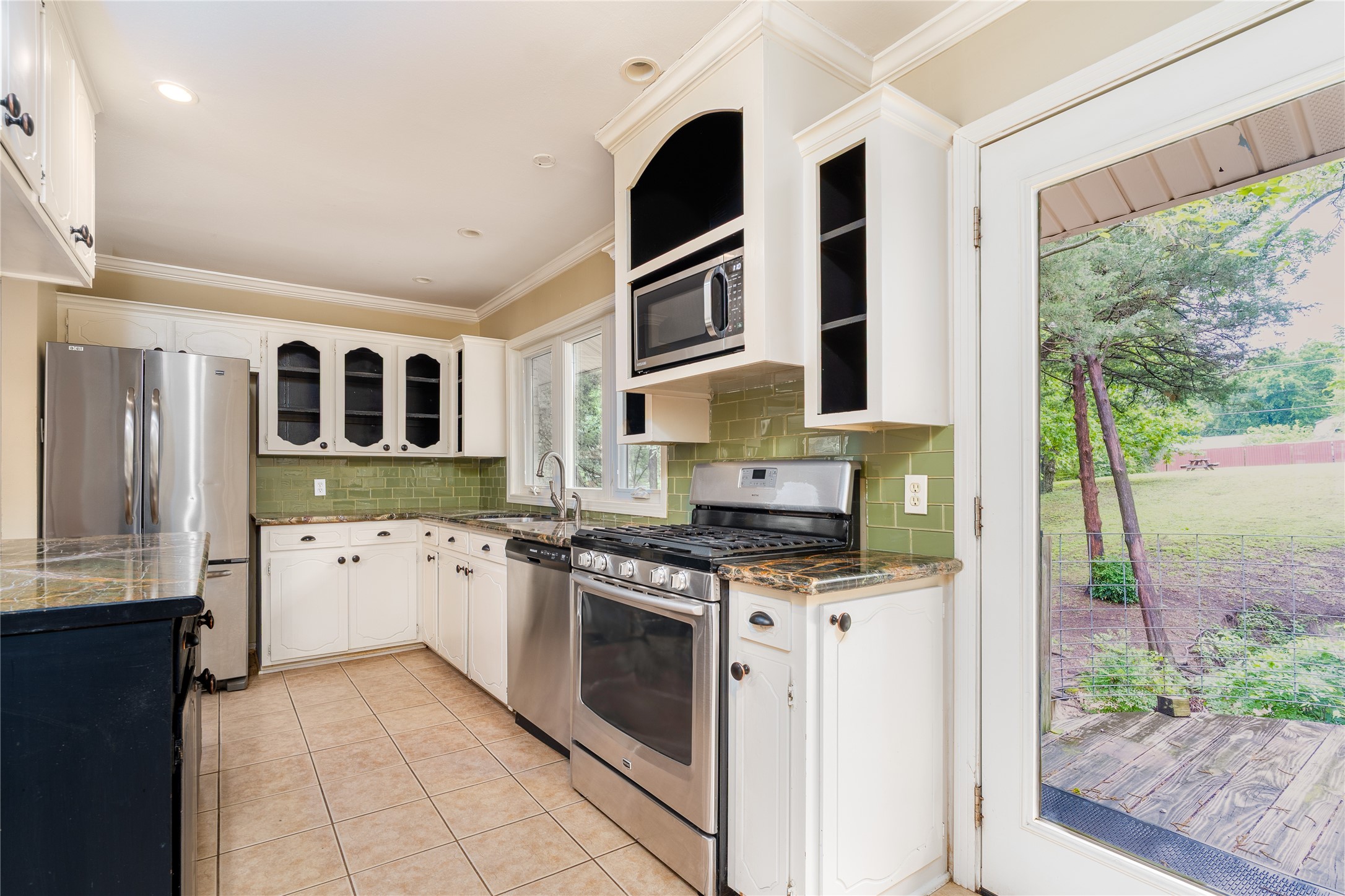 1523 San Saba Drive