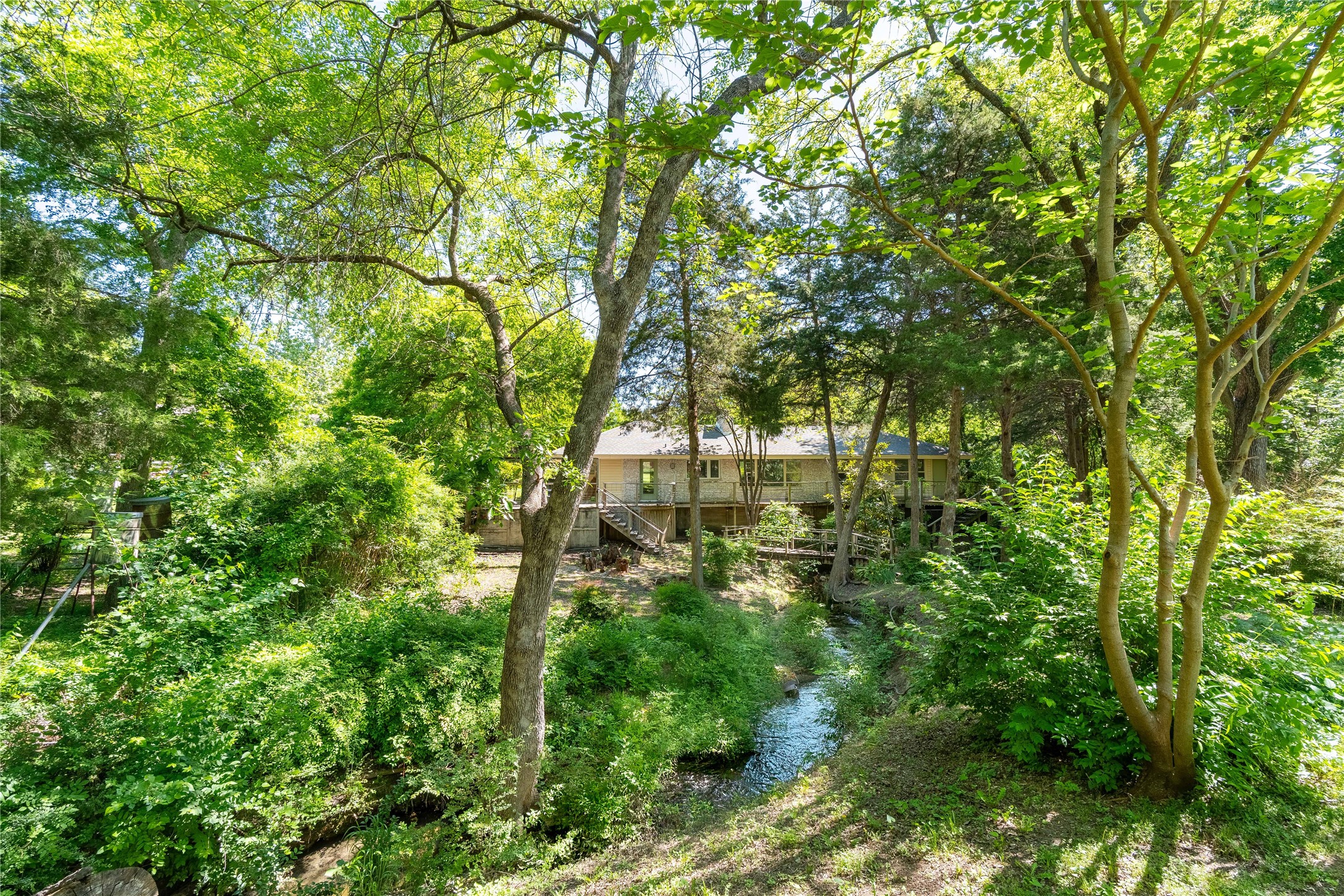1523 San Saba Drive