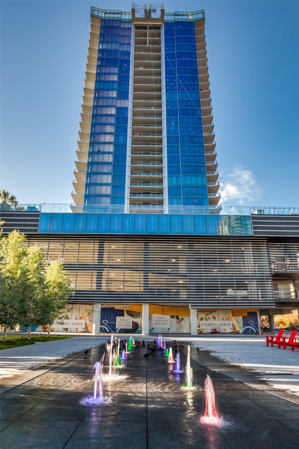 3130 N Harwood Street 903