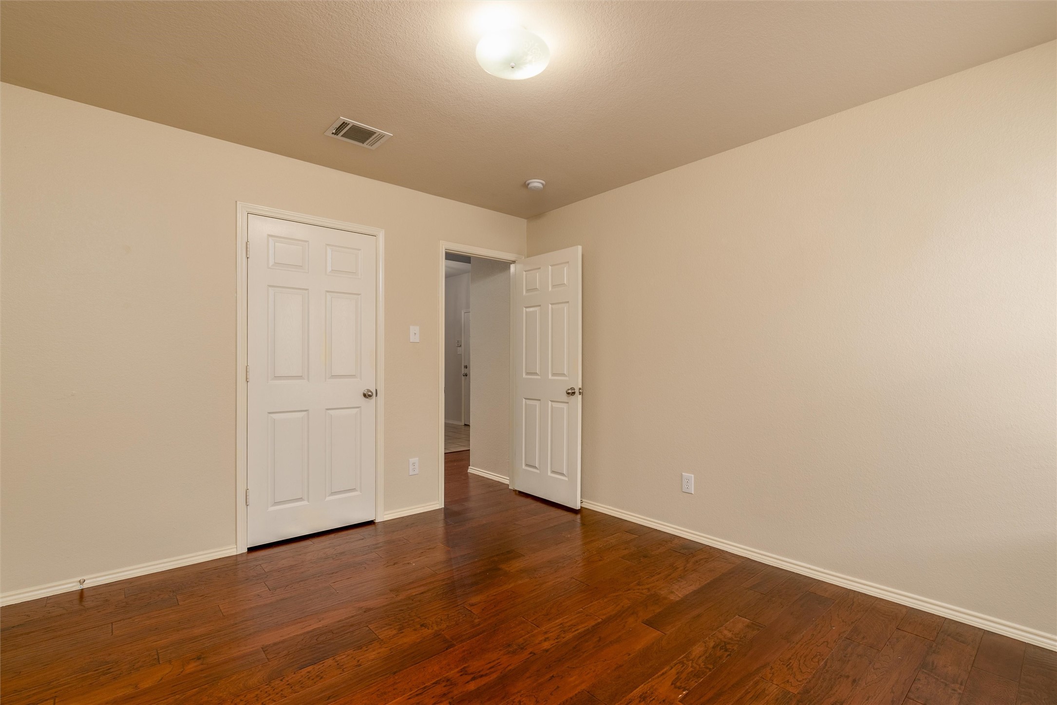 3992 Cherry Ridge Drive
