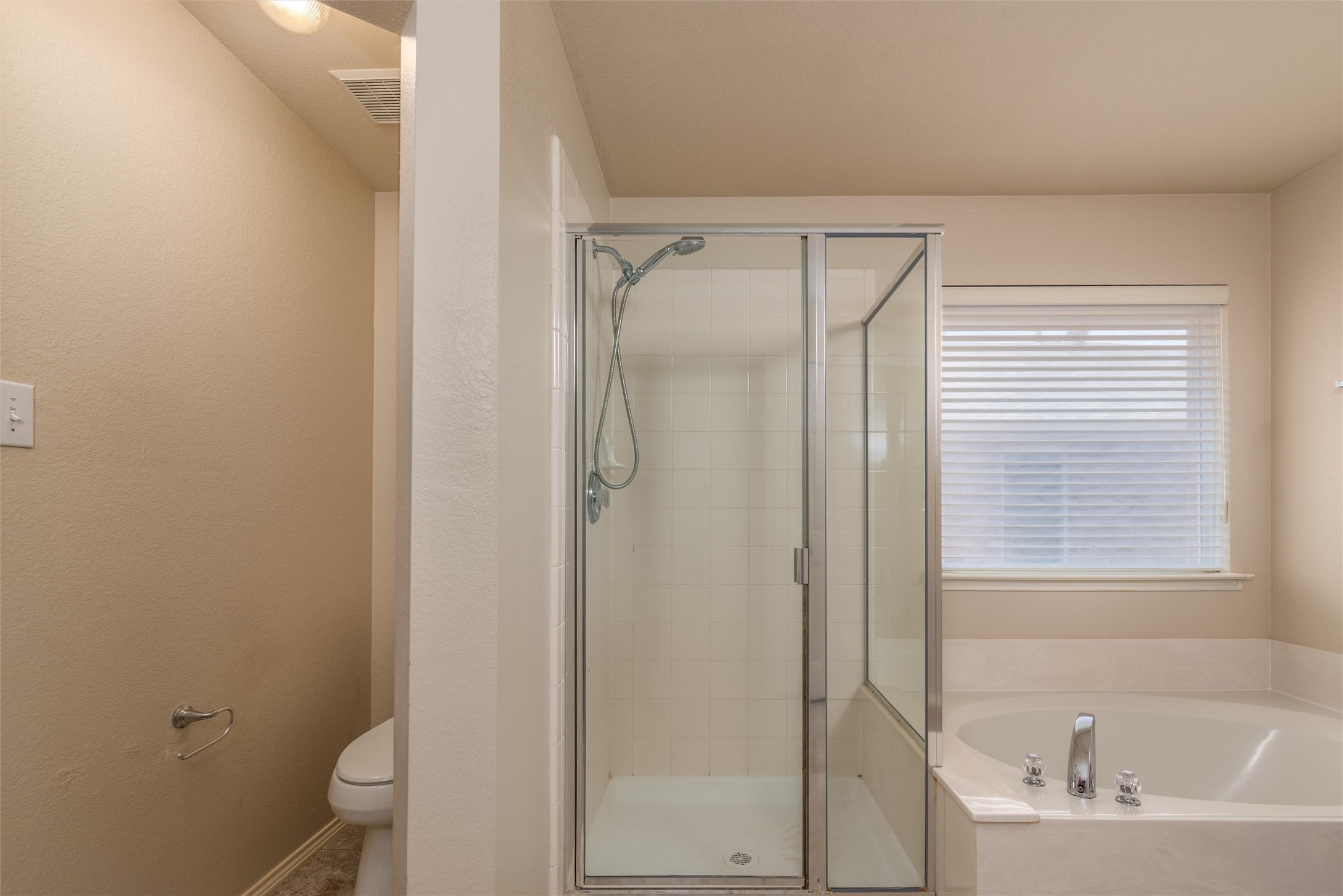 3992 Cherry Ridge Drive