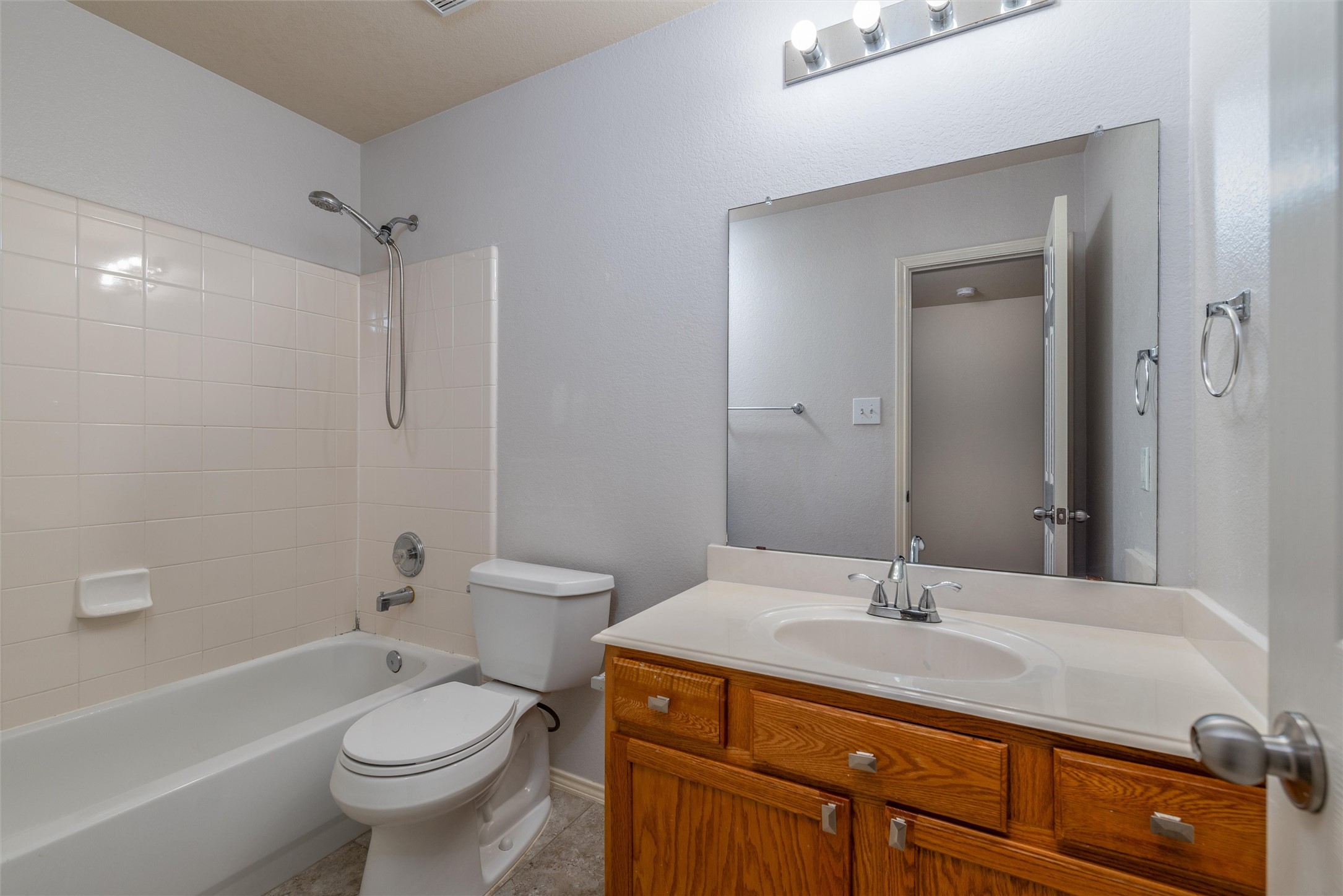 3992 Cherry Ridge Drive