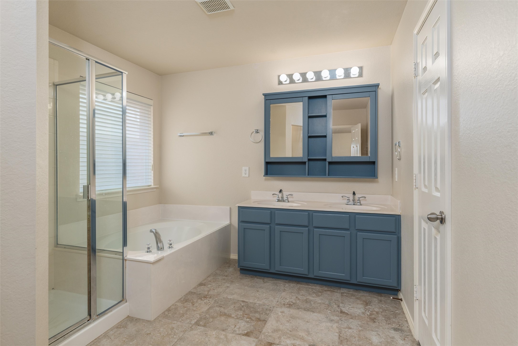 3992 Cherry Ridge Drive