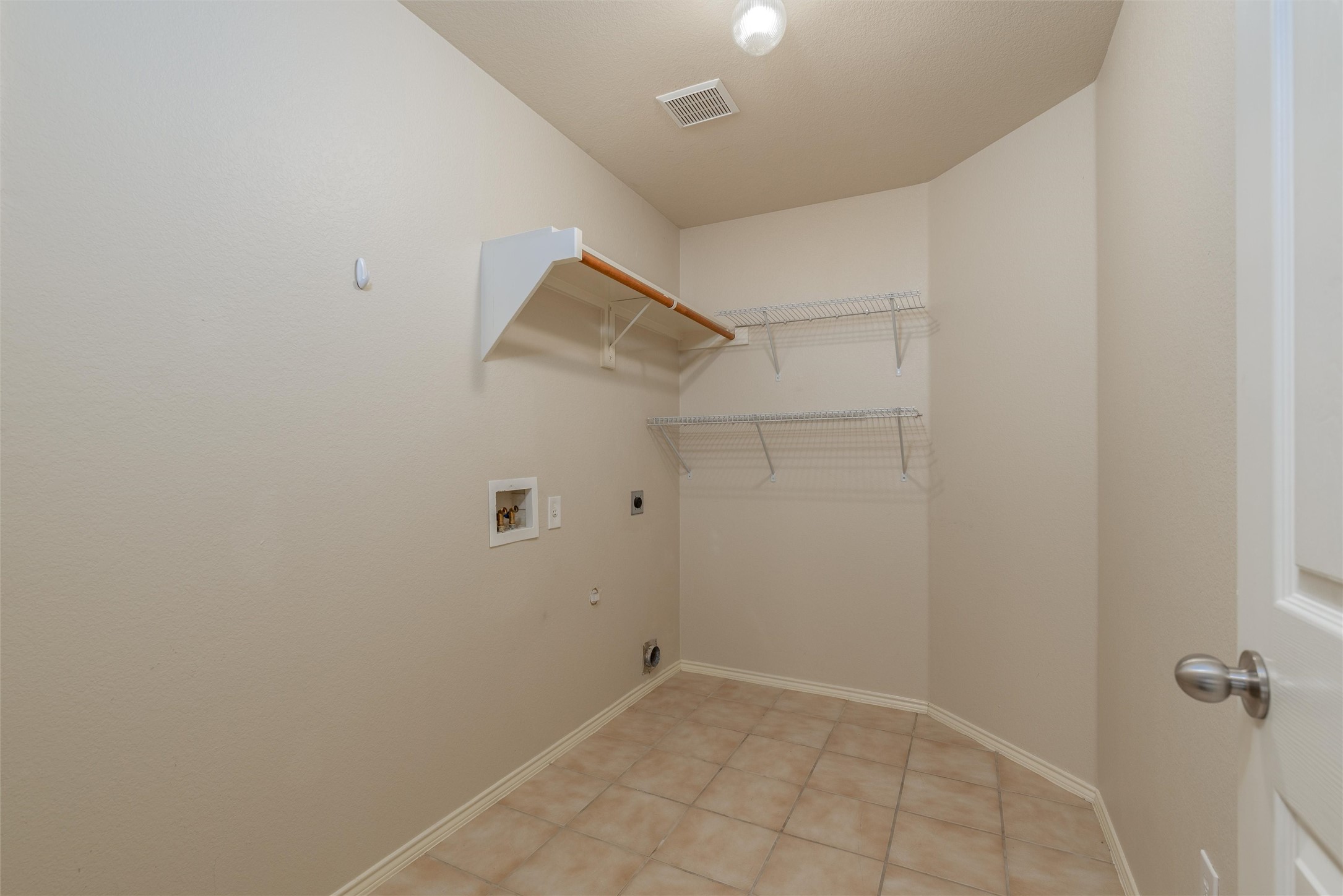 3992 Cherry Ridge Drive