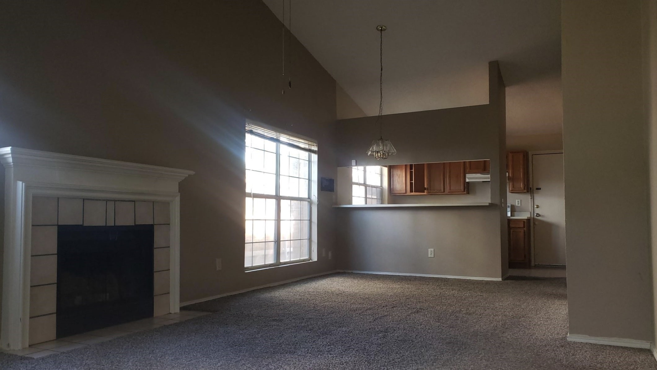 2412 Country Hollow Lane