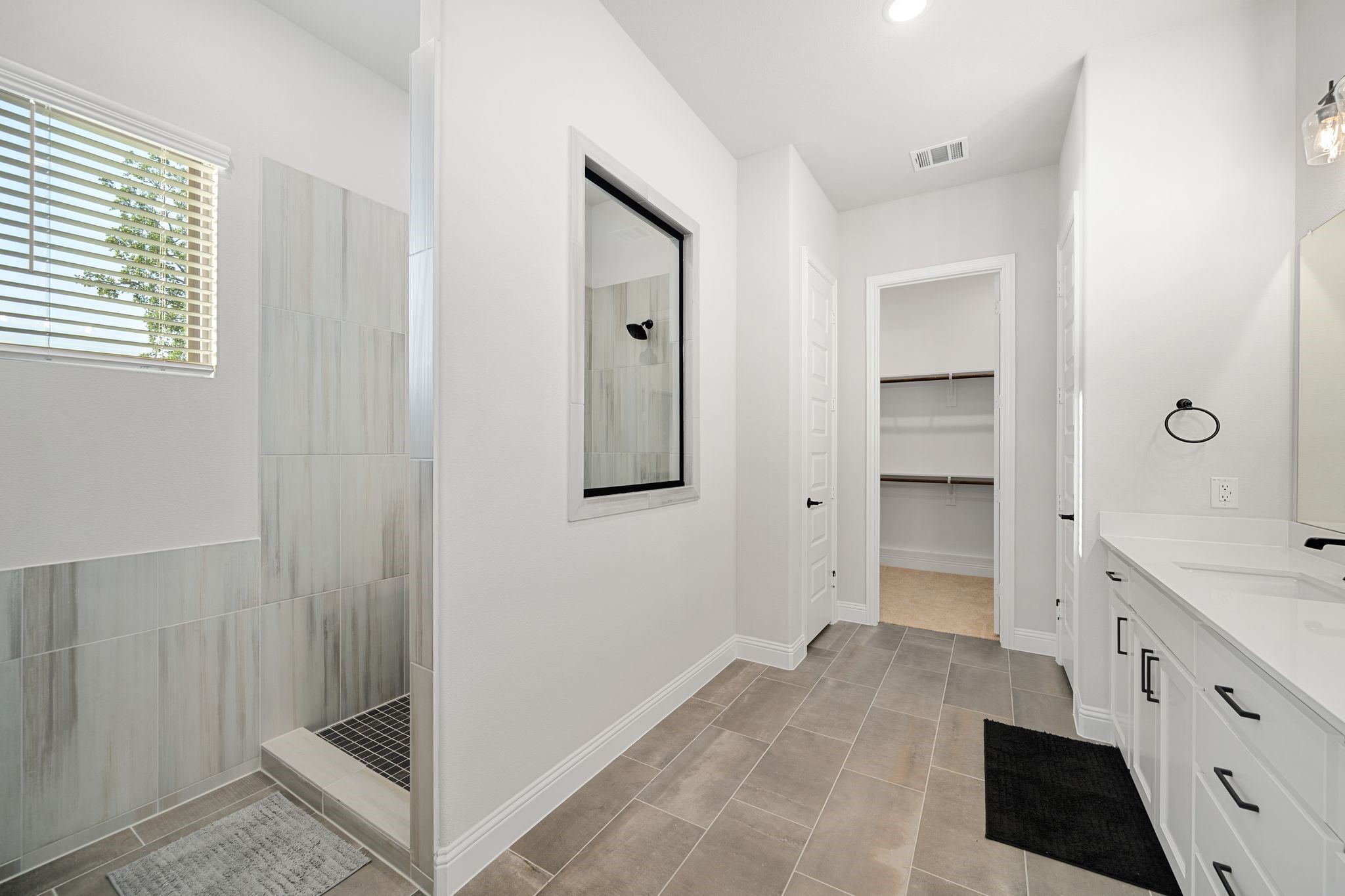 2300 Fairwater Mews