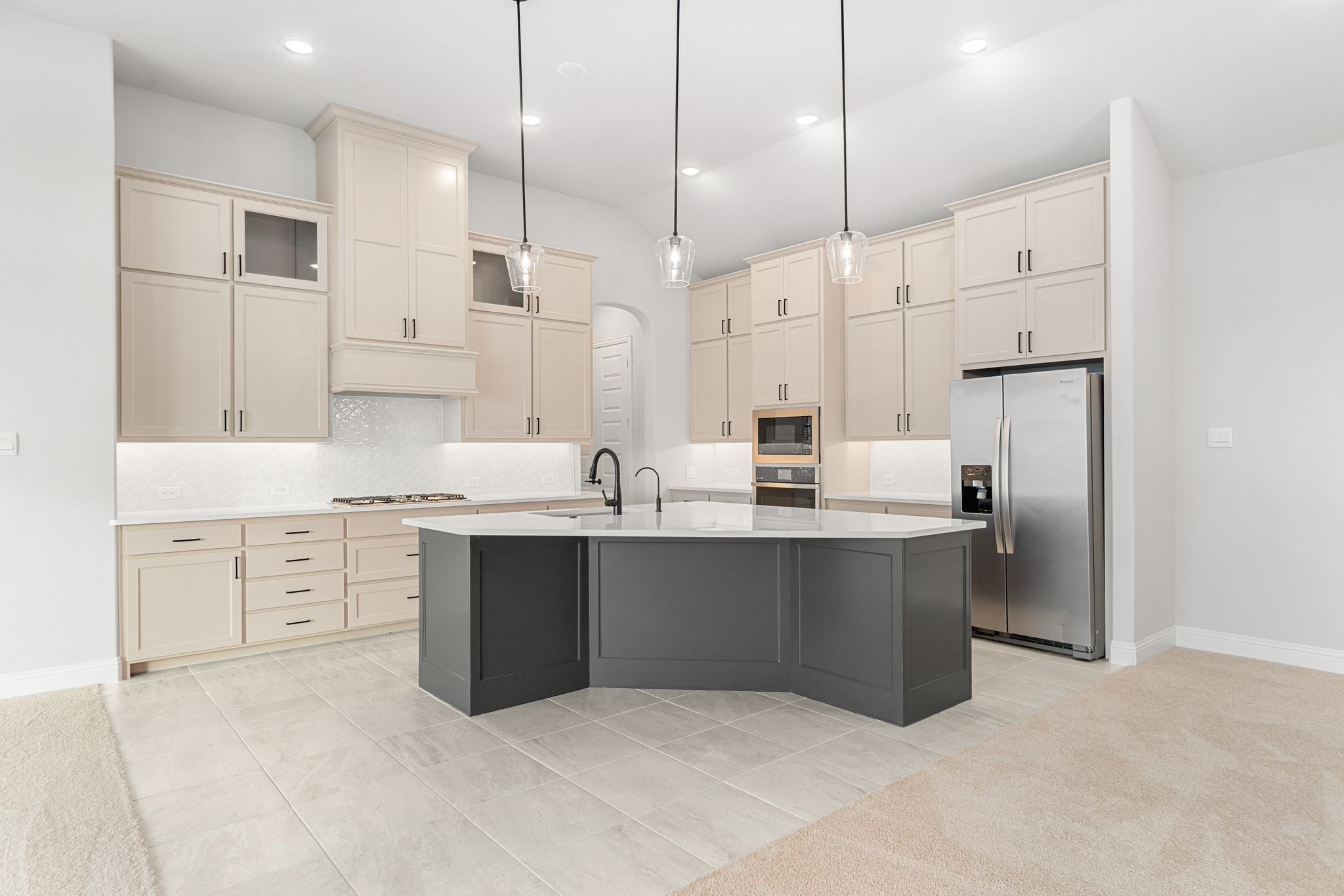 2300 Fairwater Mews