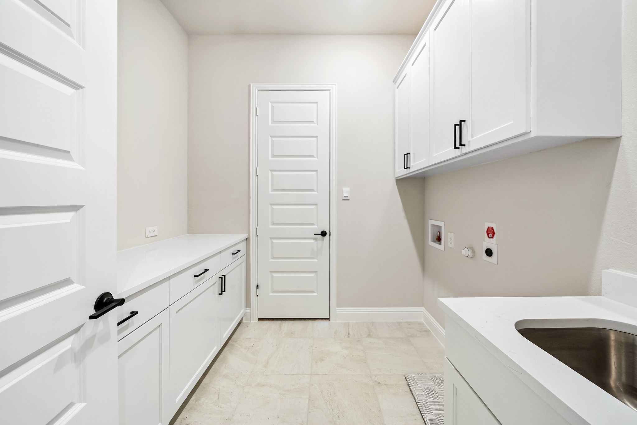 2300 Fairwater Mews