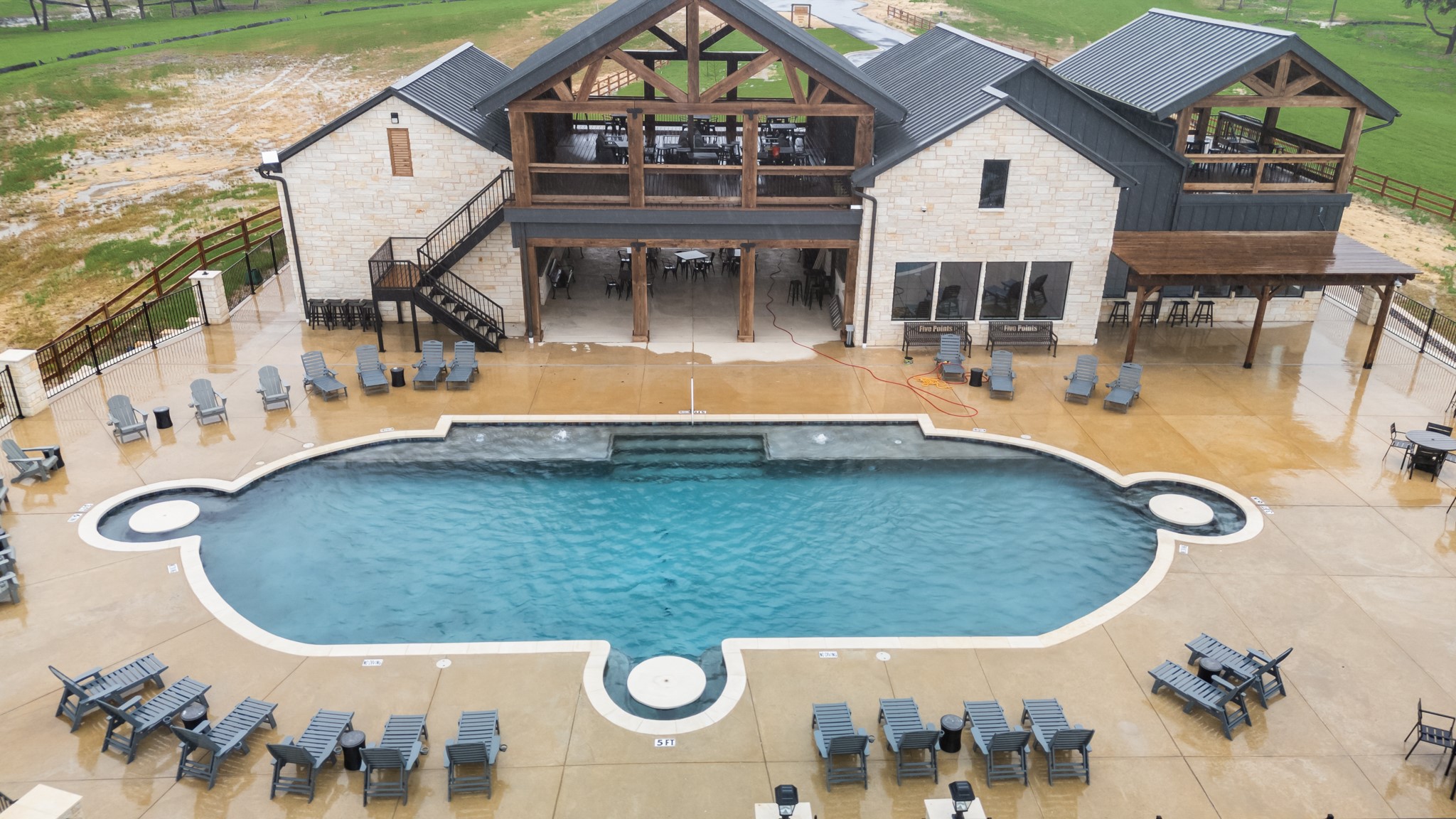 380 Harborside Terrace
