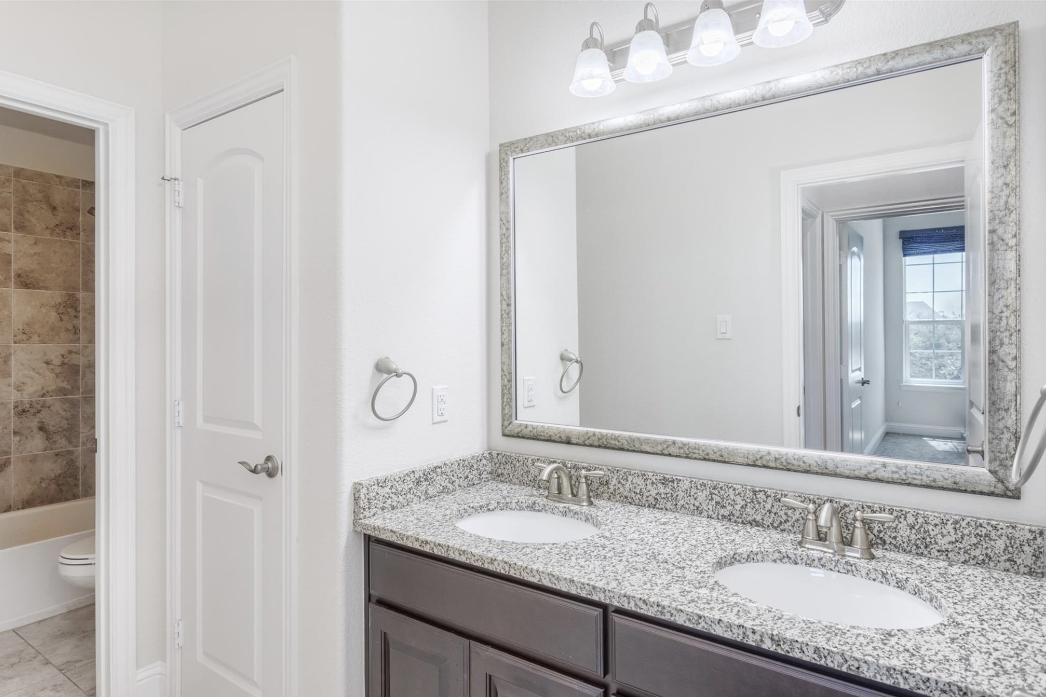2541 Cladding Drive