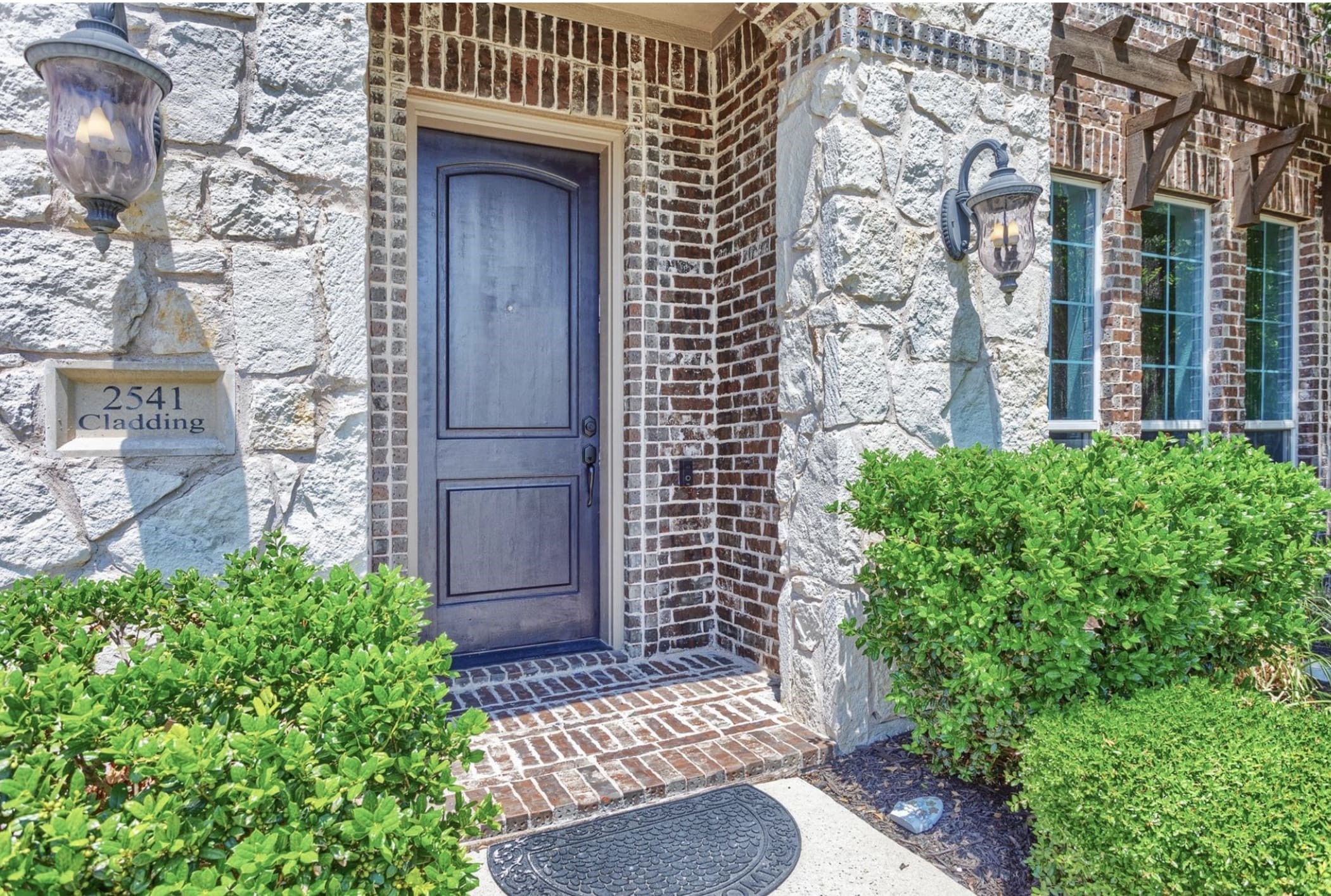 2541 Cladding Drive