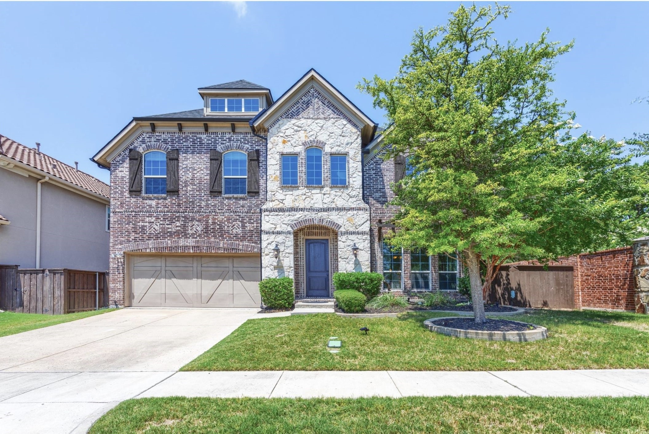 2541 Cladding Drive