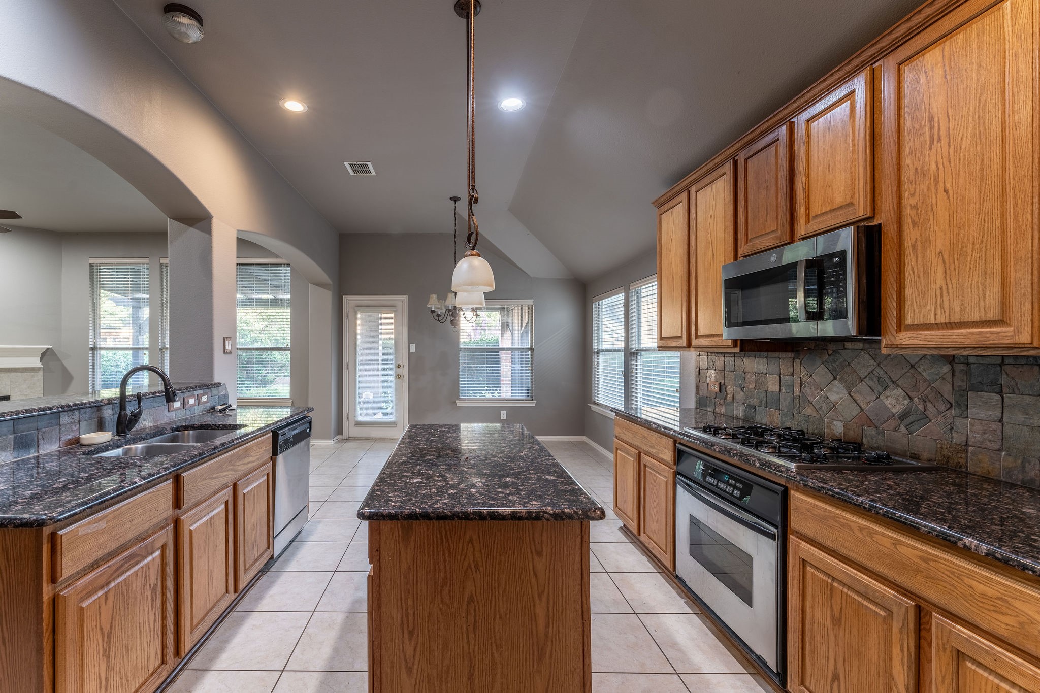 308 Natchez Trail