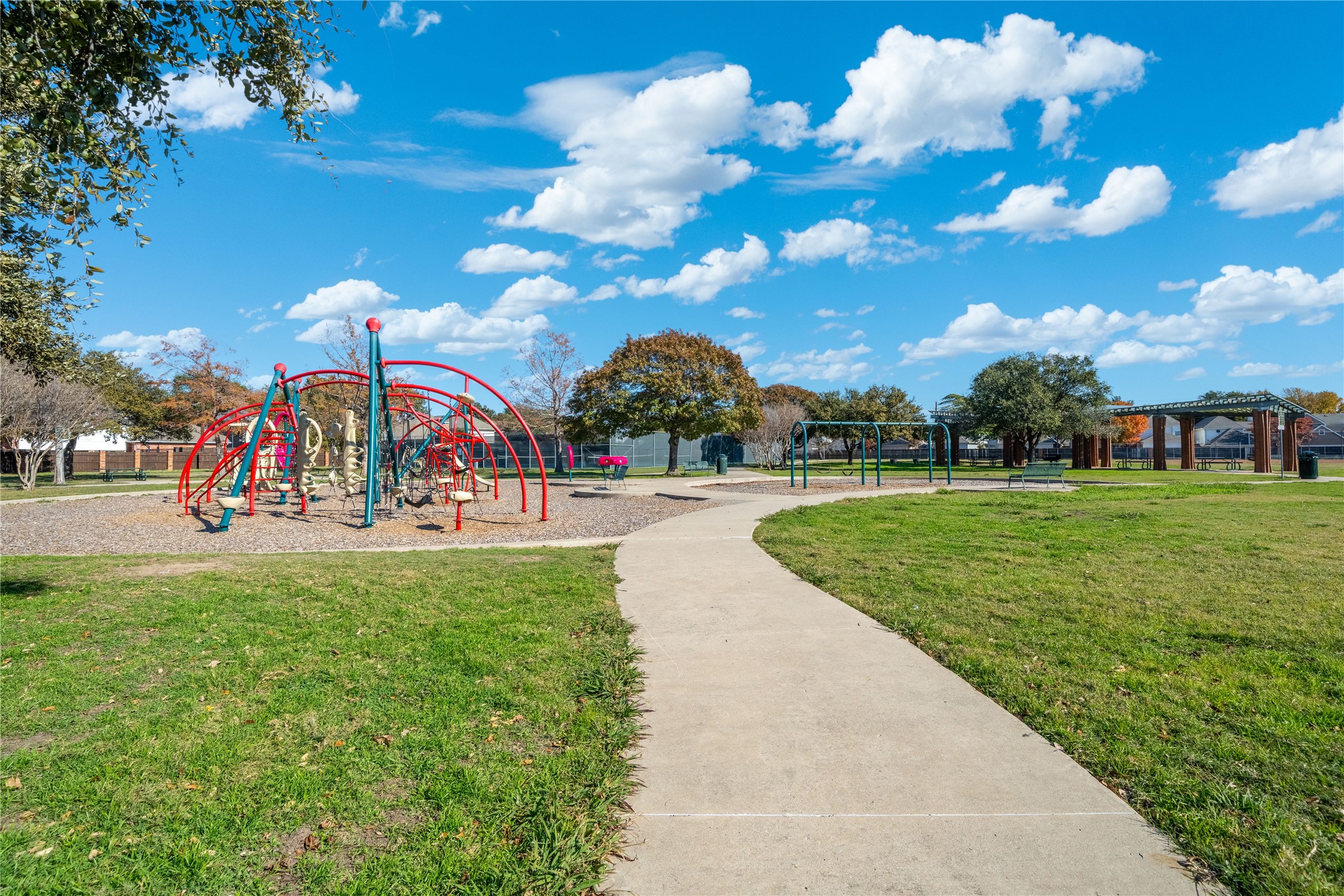 18333 Roehampton Drive 513