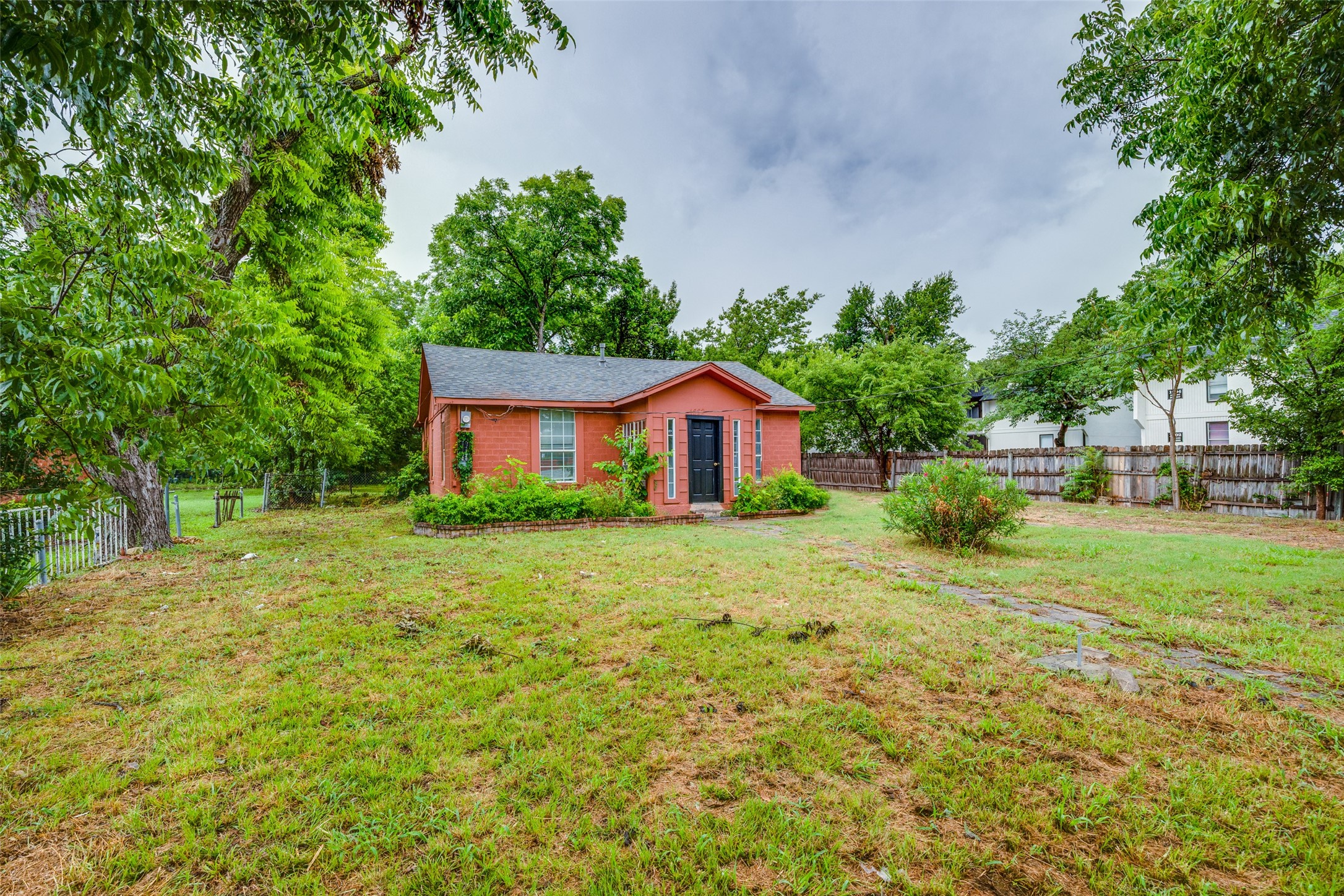 1822 Cranford Drive