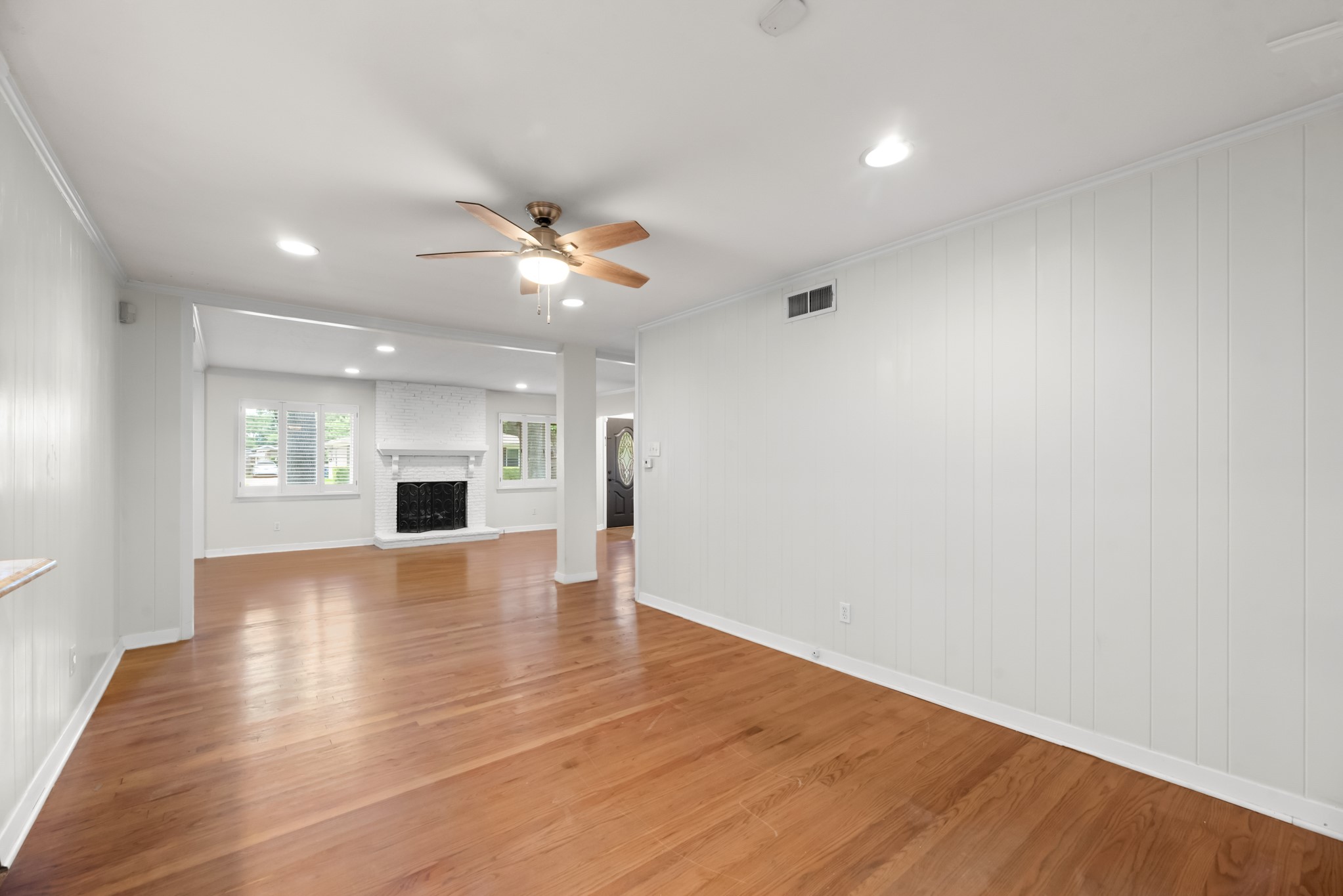 7405 Fenton Drive