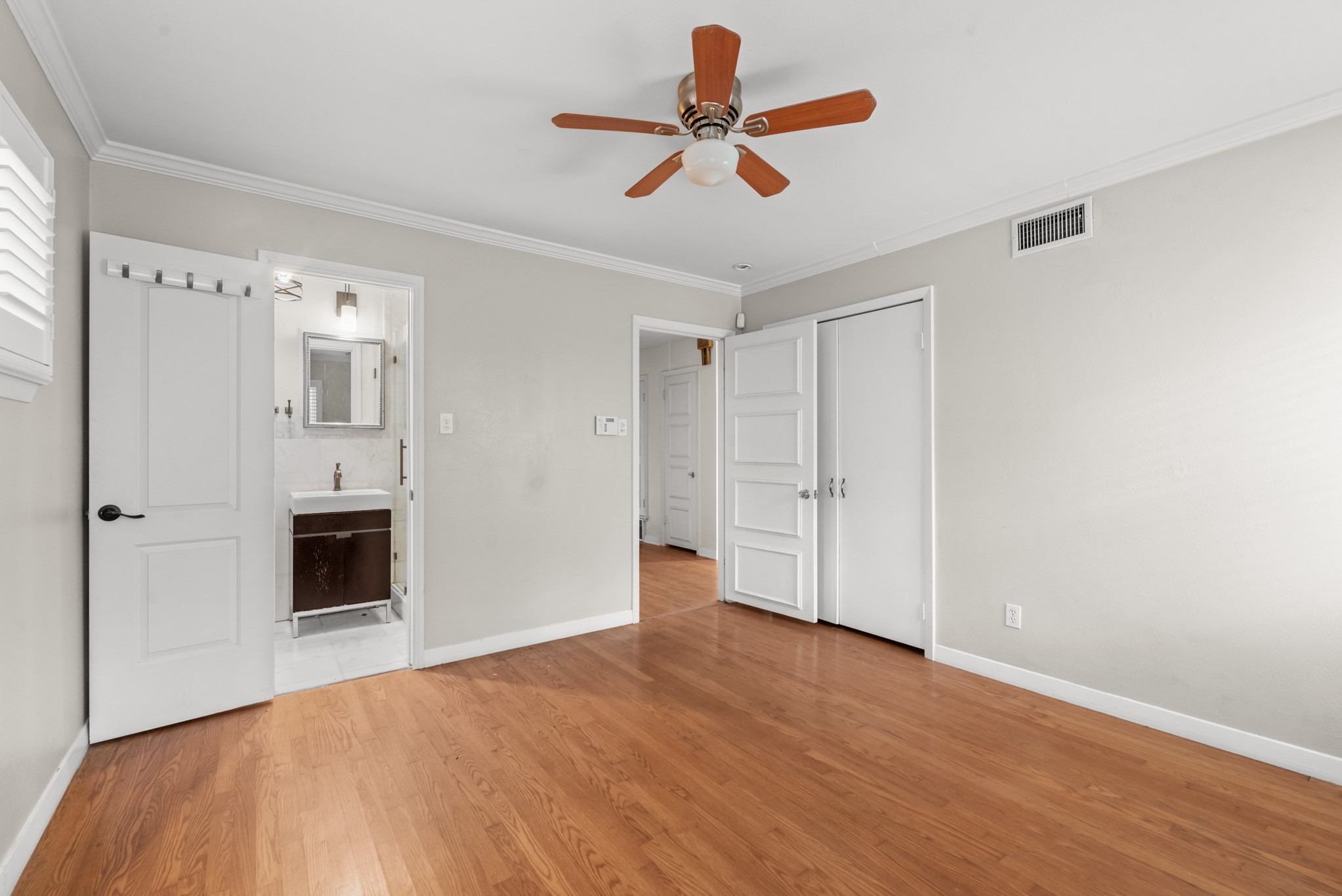 7405 Fenton Drive