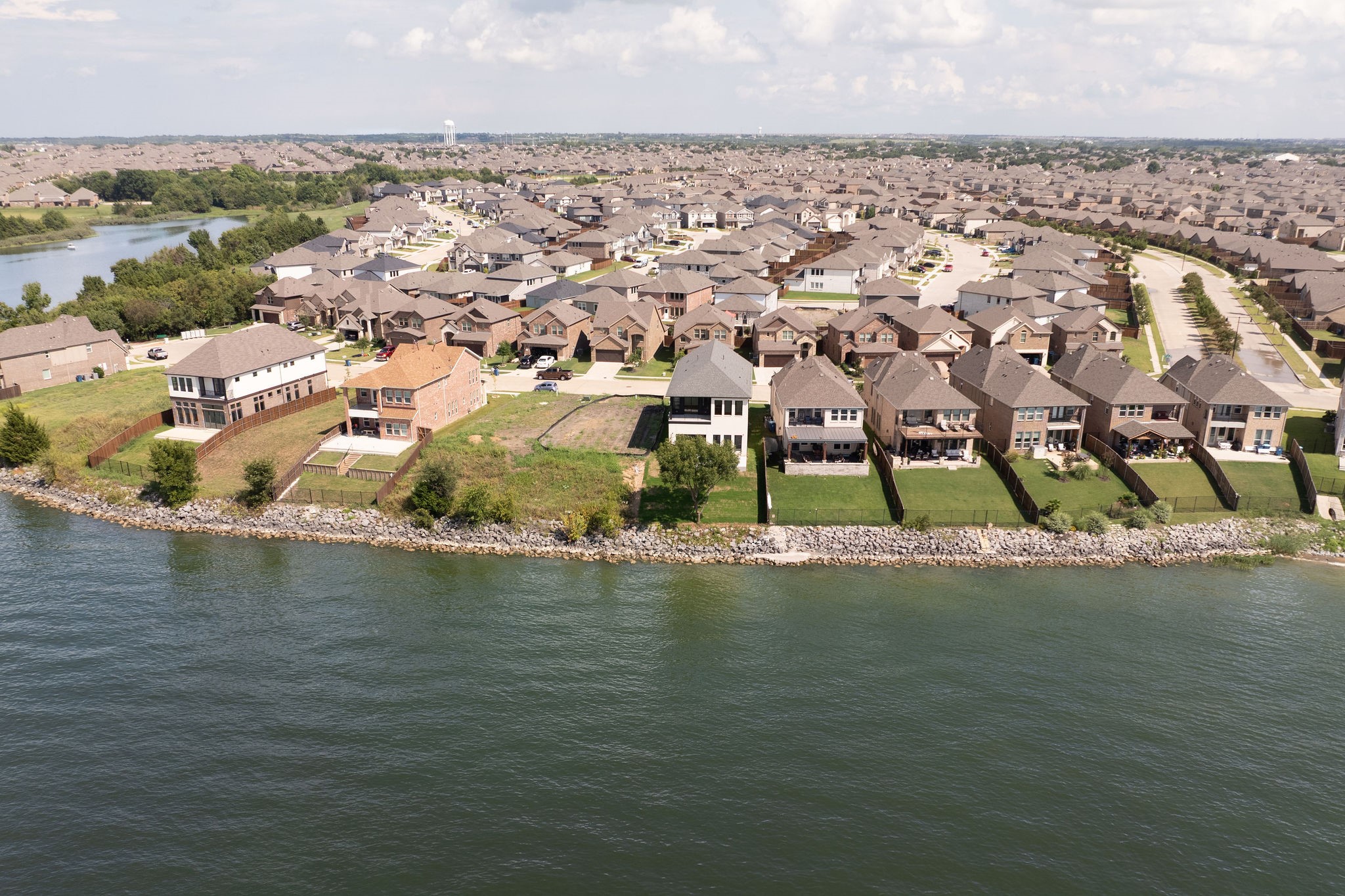 18015 Lake Ray Hubbard Drive