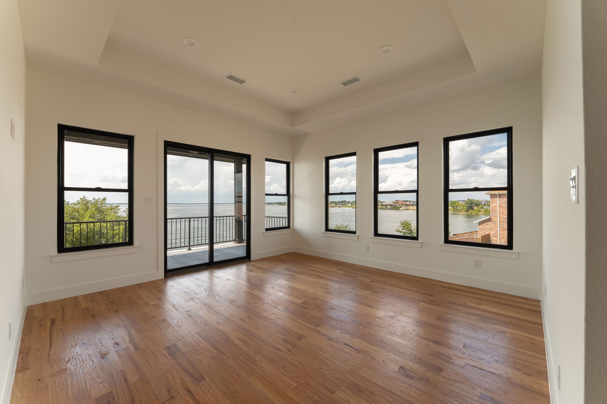 18015 Lake Ray Hubbard Drive