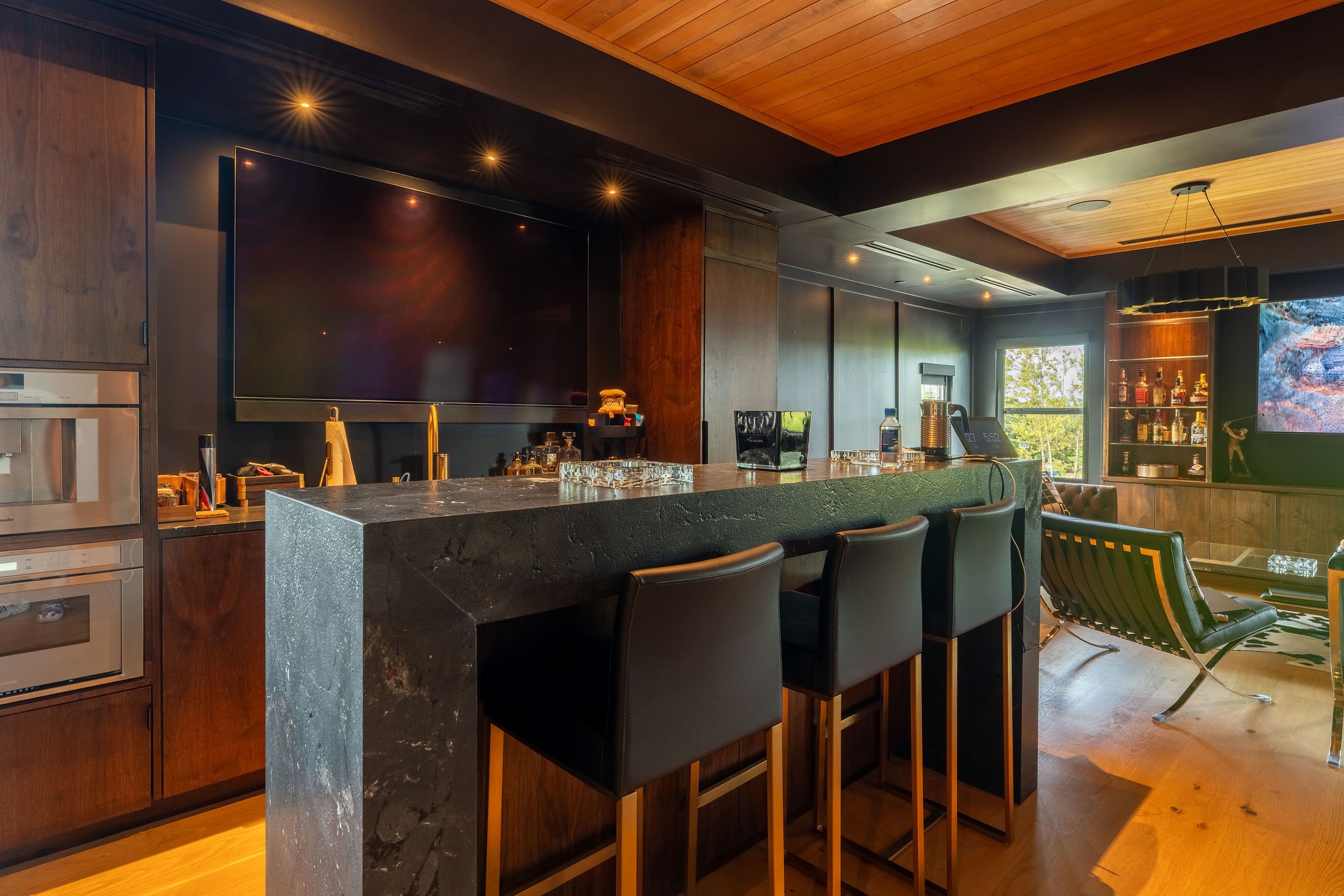 390 Broadwing Drive