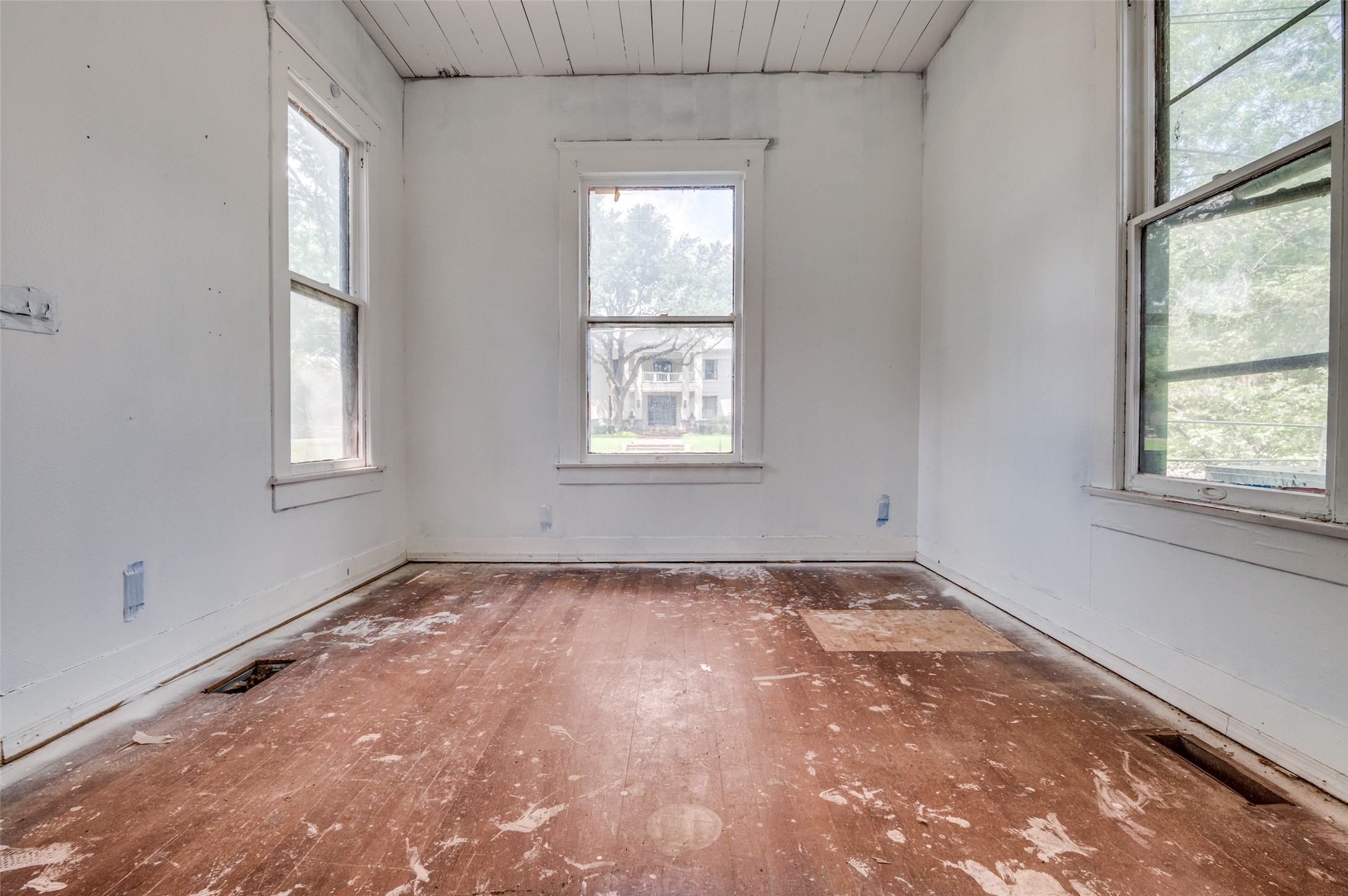 408 W Decatur Street