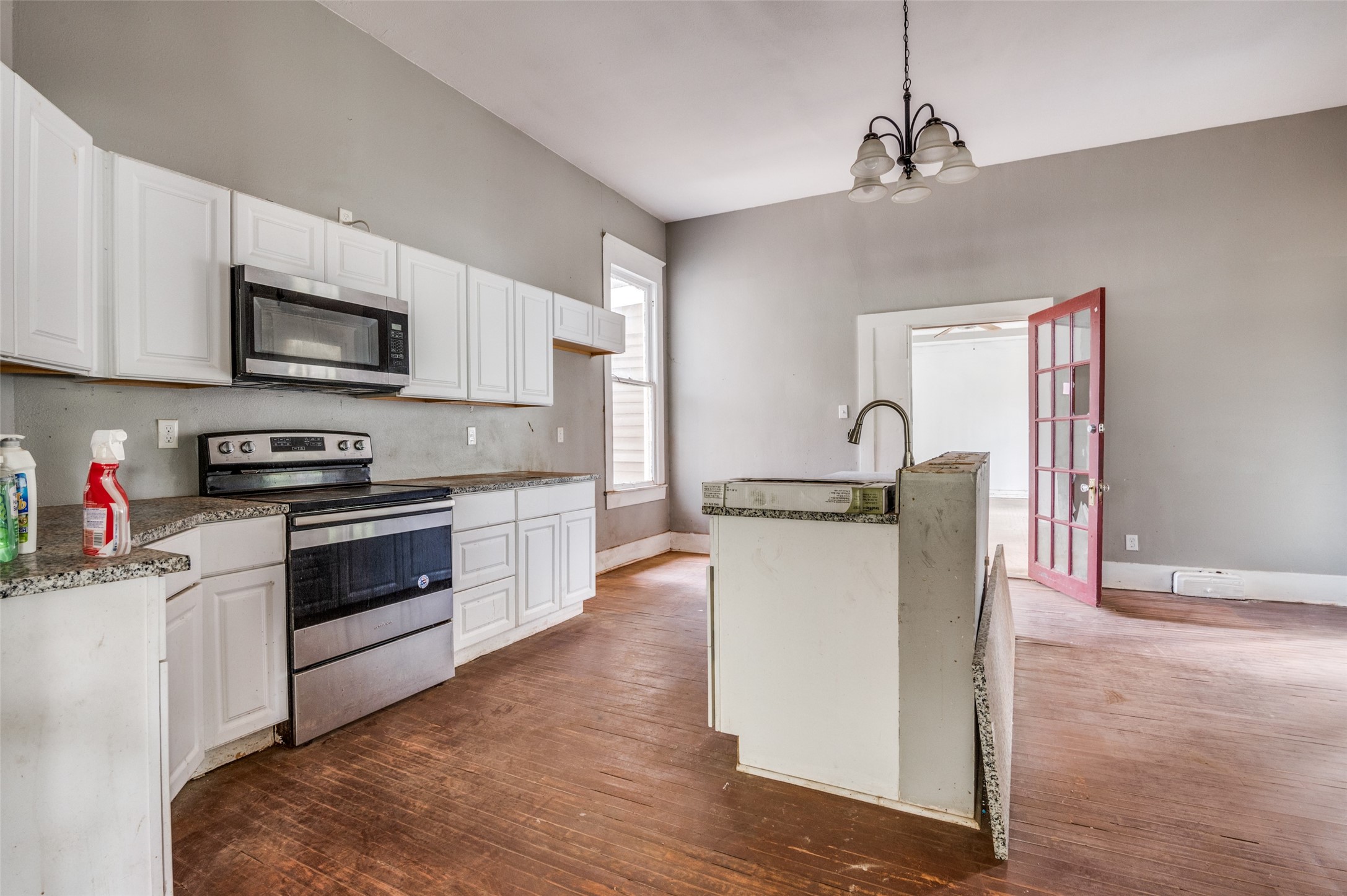 408 W Decatur Street