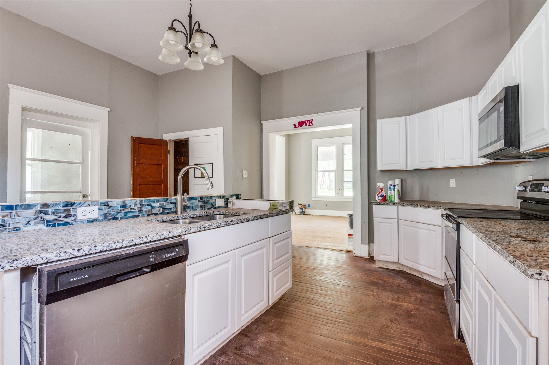 408 W Decatur Street