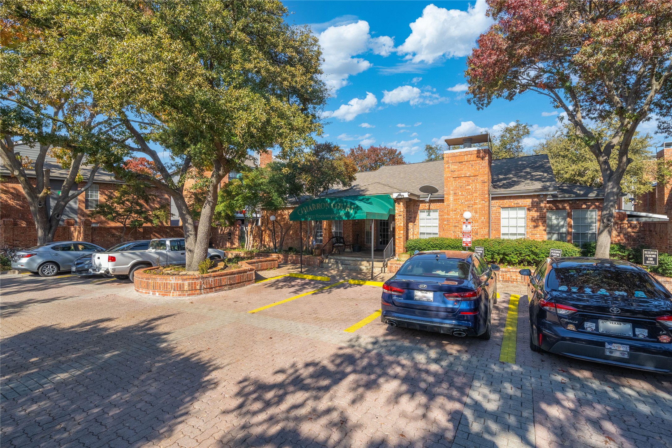 18333 Roehampton Drive 1117