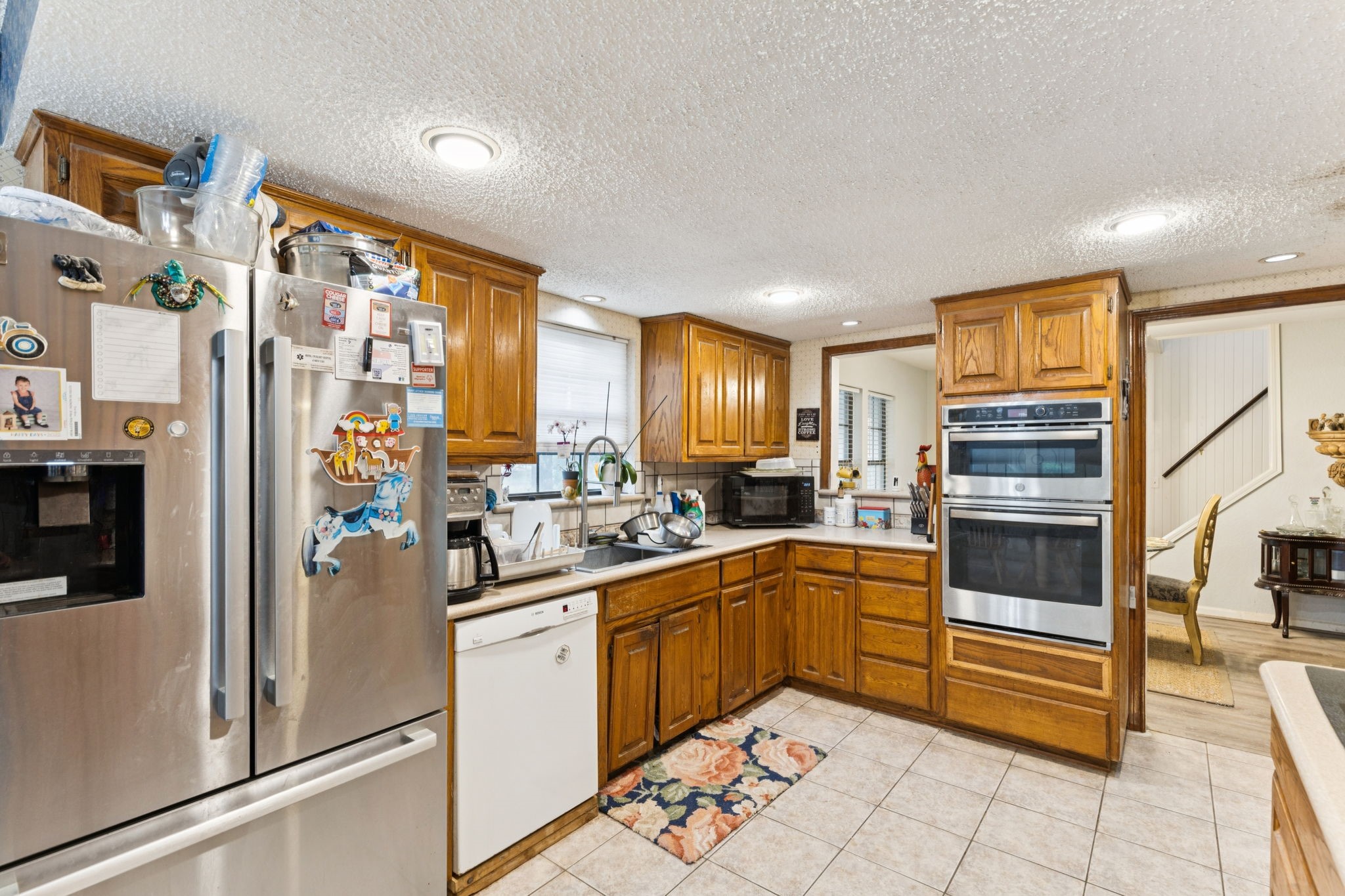 202 Blue Mound Road E