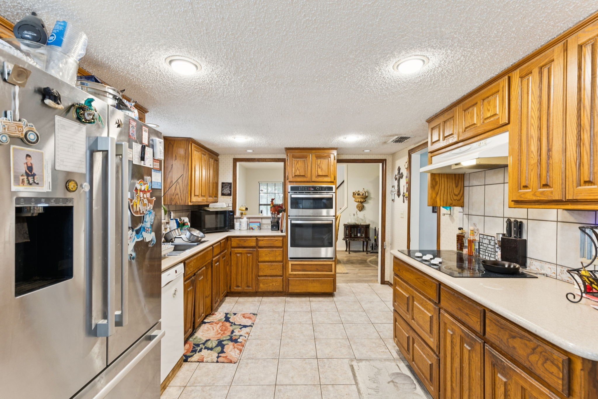 202 Blue Mound Road E