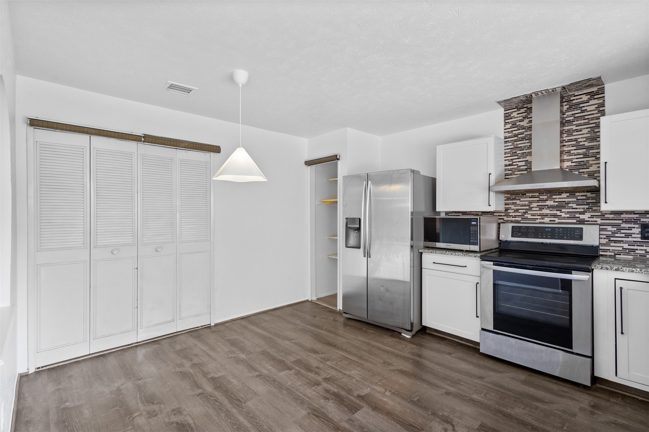 1440 Harvest Glen Drive