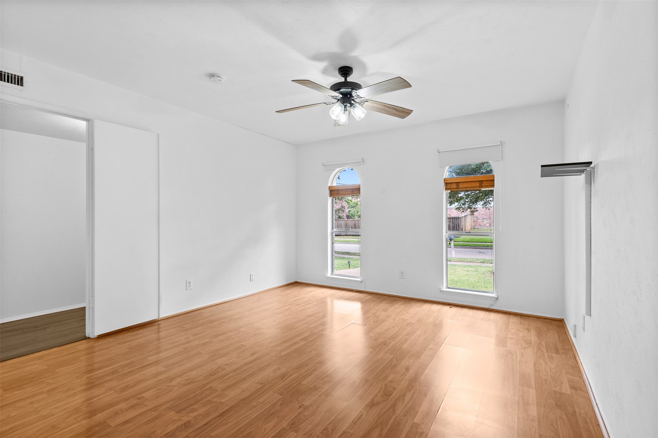 1440 Harvest Glen Drive