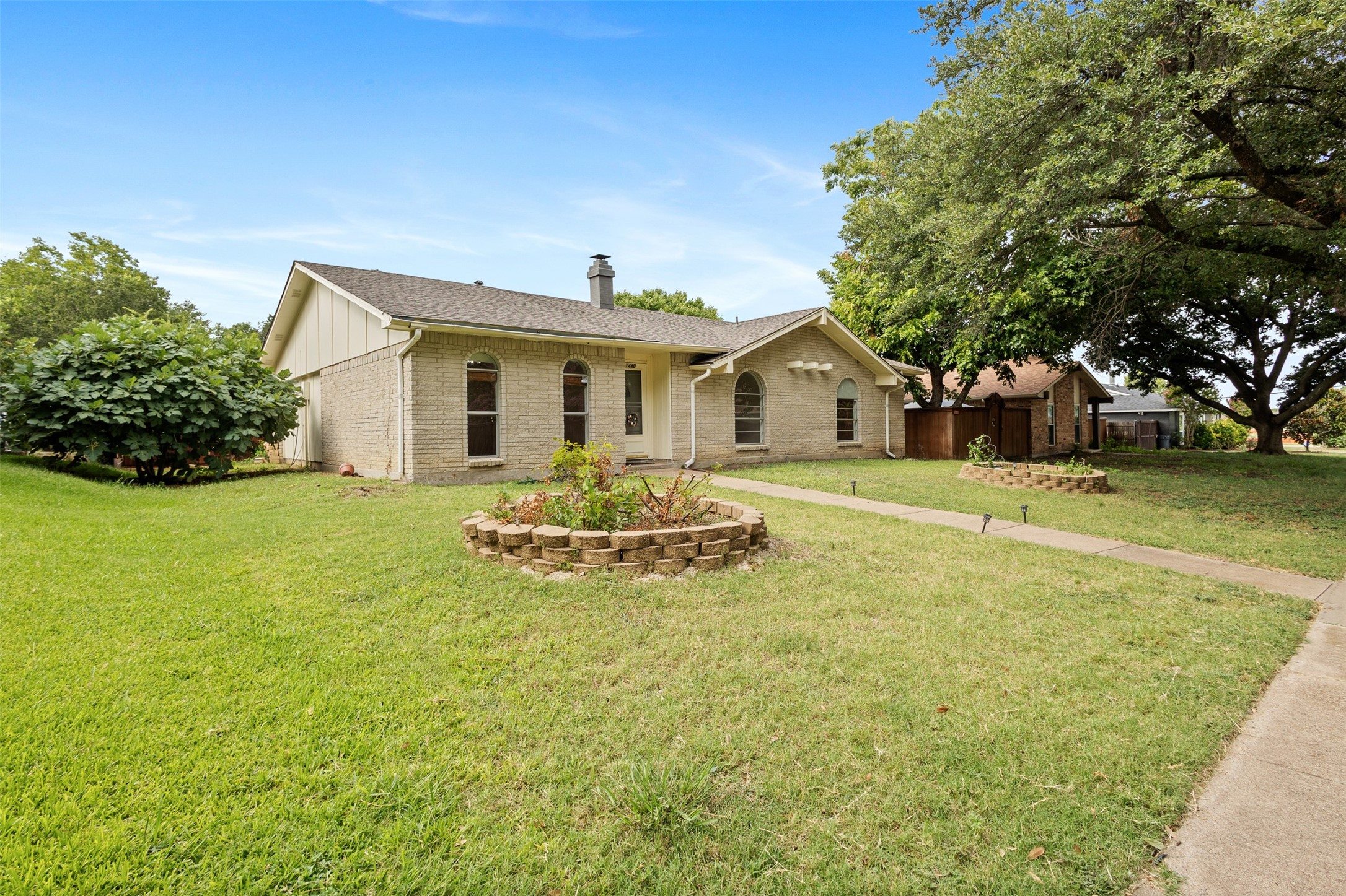 1440 Harvest Glen Drive