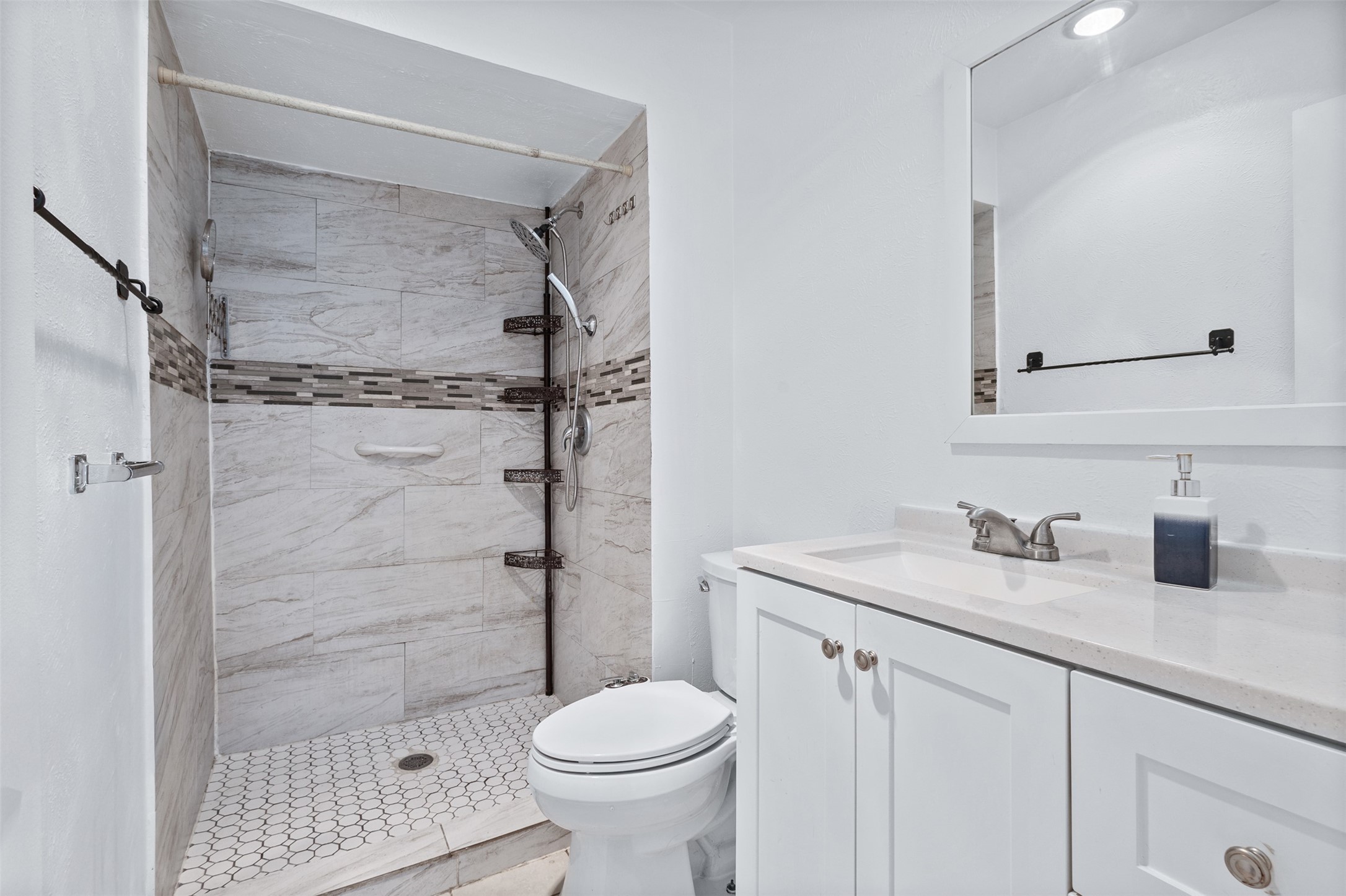 1440 Harvest Glen Drive