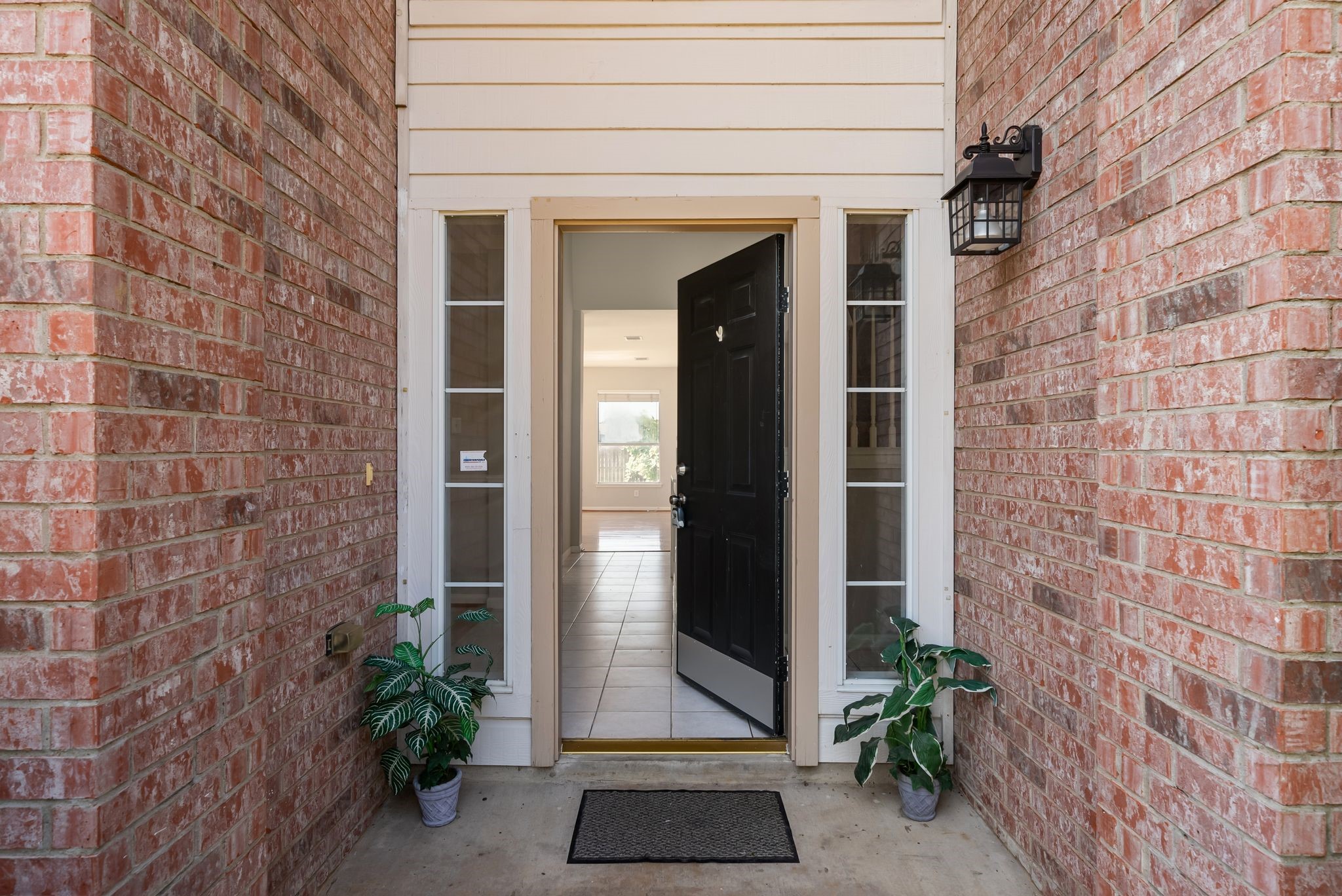 3019 Trailwood Drive