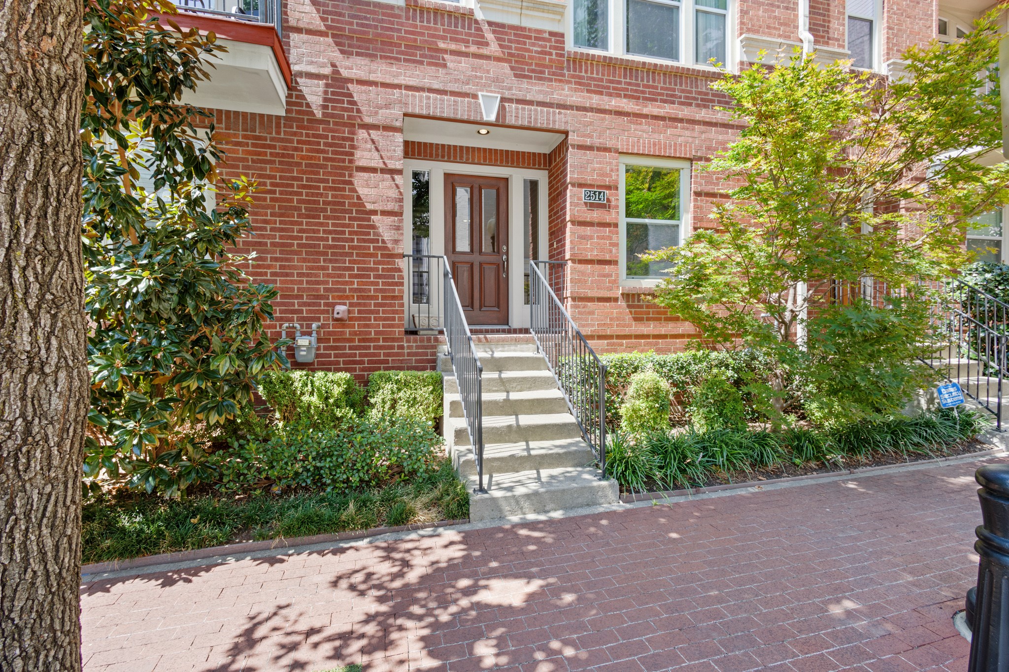 2514 Worthington Street