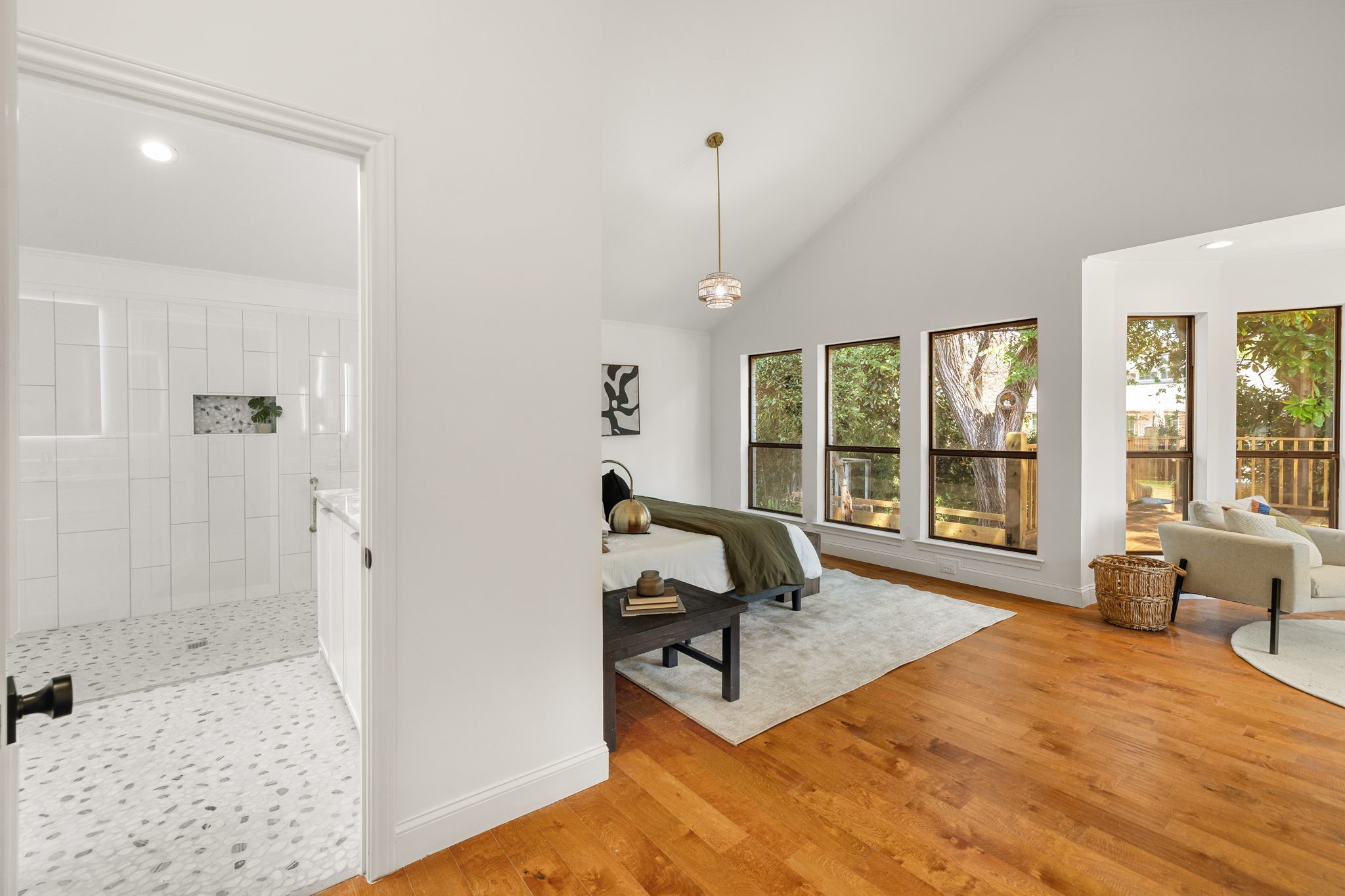 5827 Brushy Creek Trail