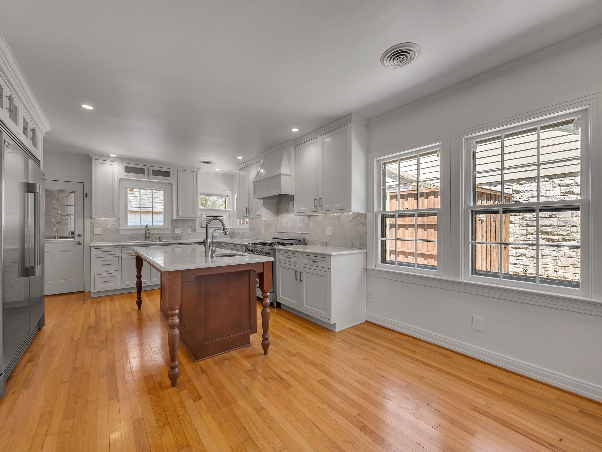 1531 Cedar Hill Avenue