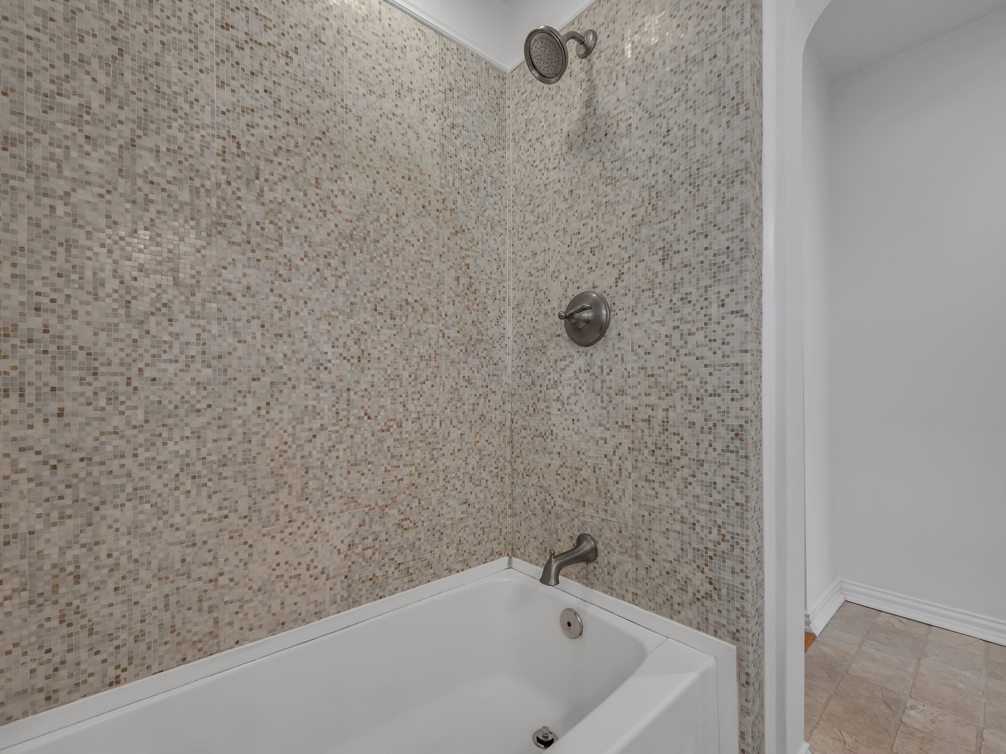 1531 Cedar Hill Avenue