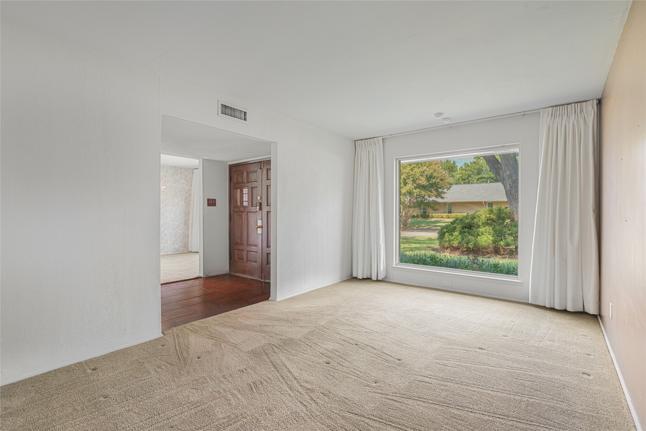 4032 Echo Glen Drive