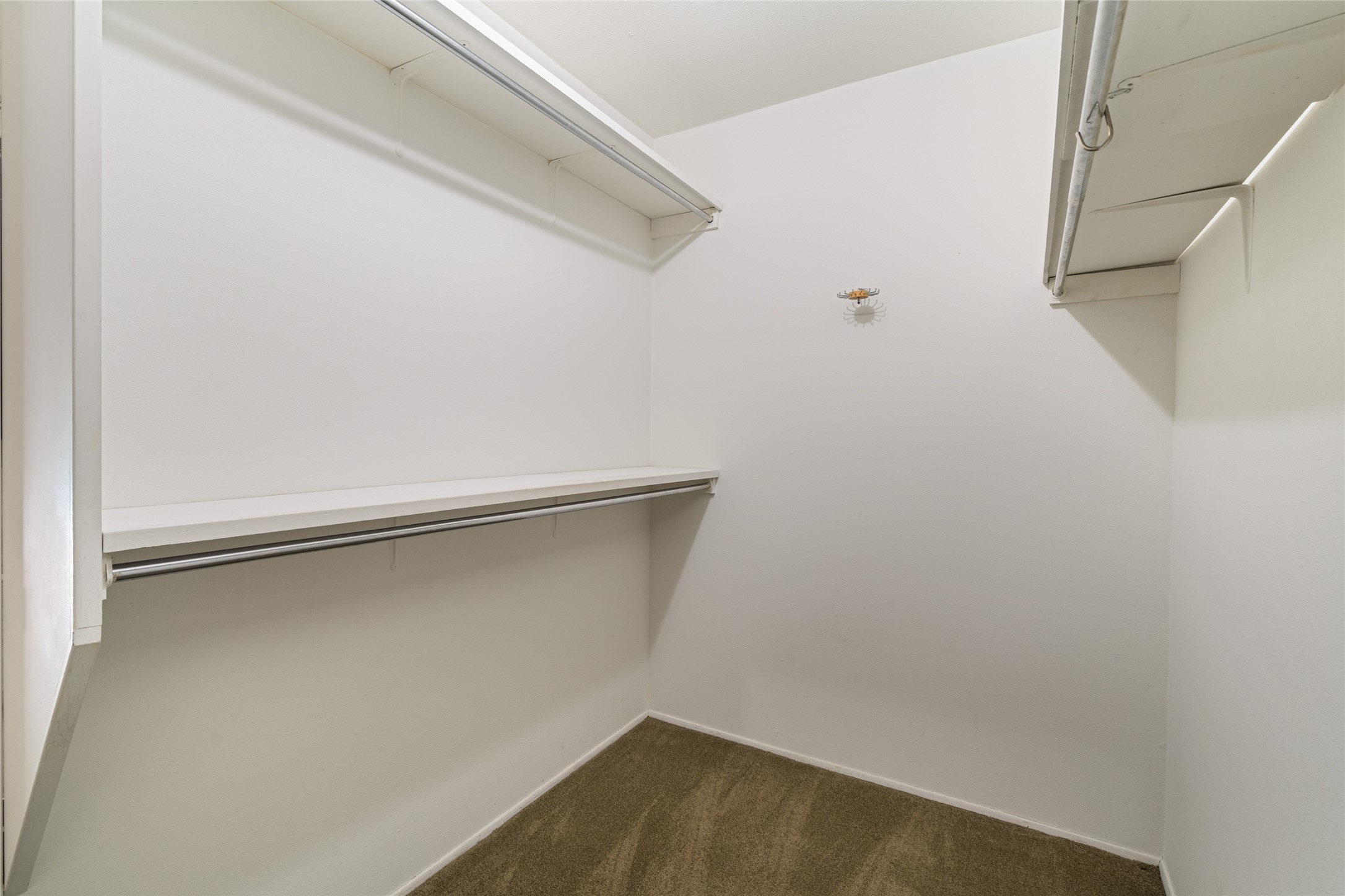 4032 Echo Glen Drive