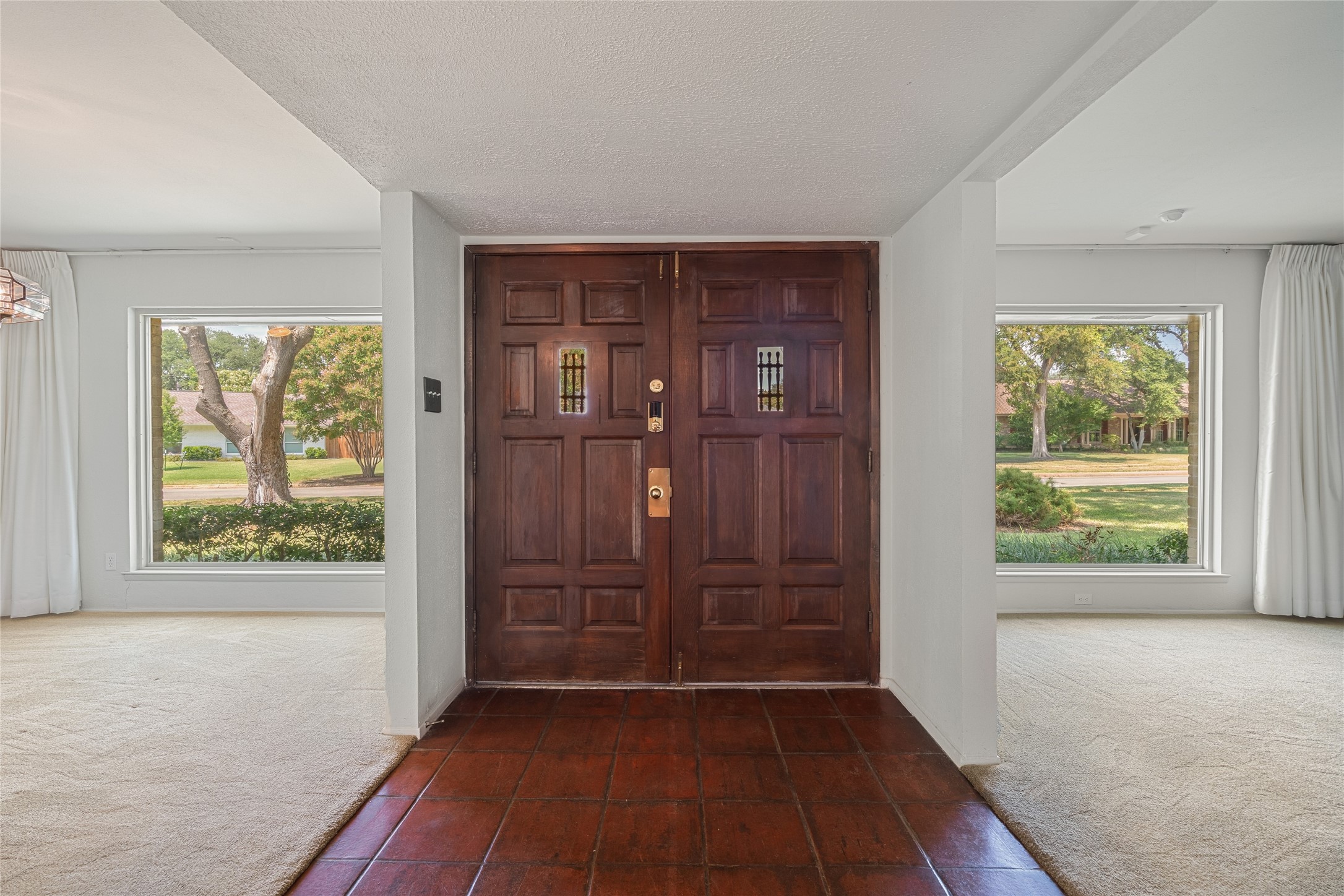 4032 Echo Glen Drive