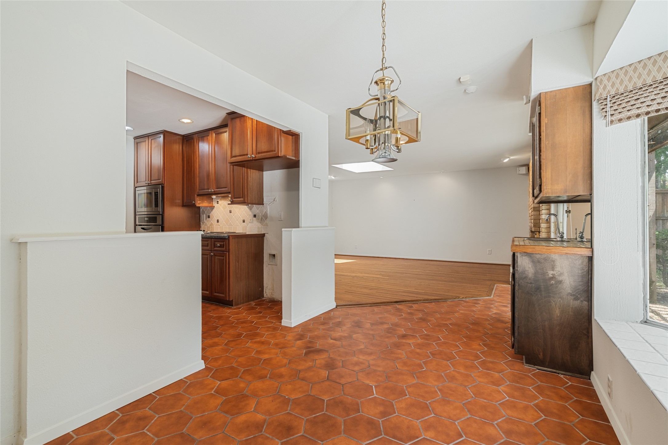 4032 Echo Glen Drive