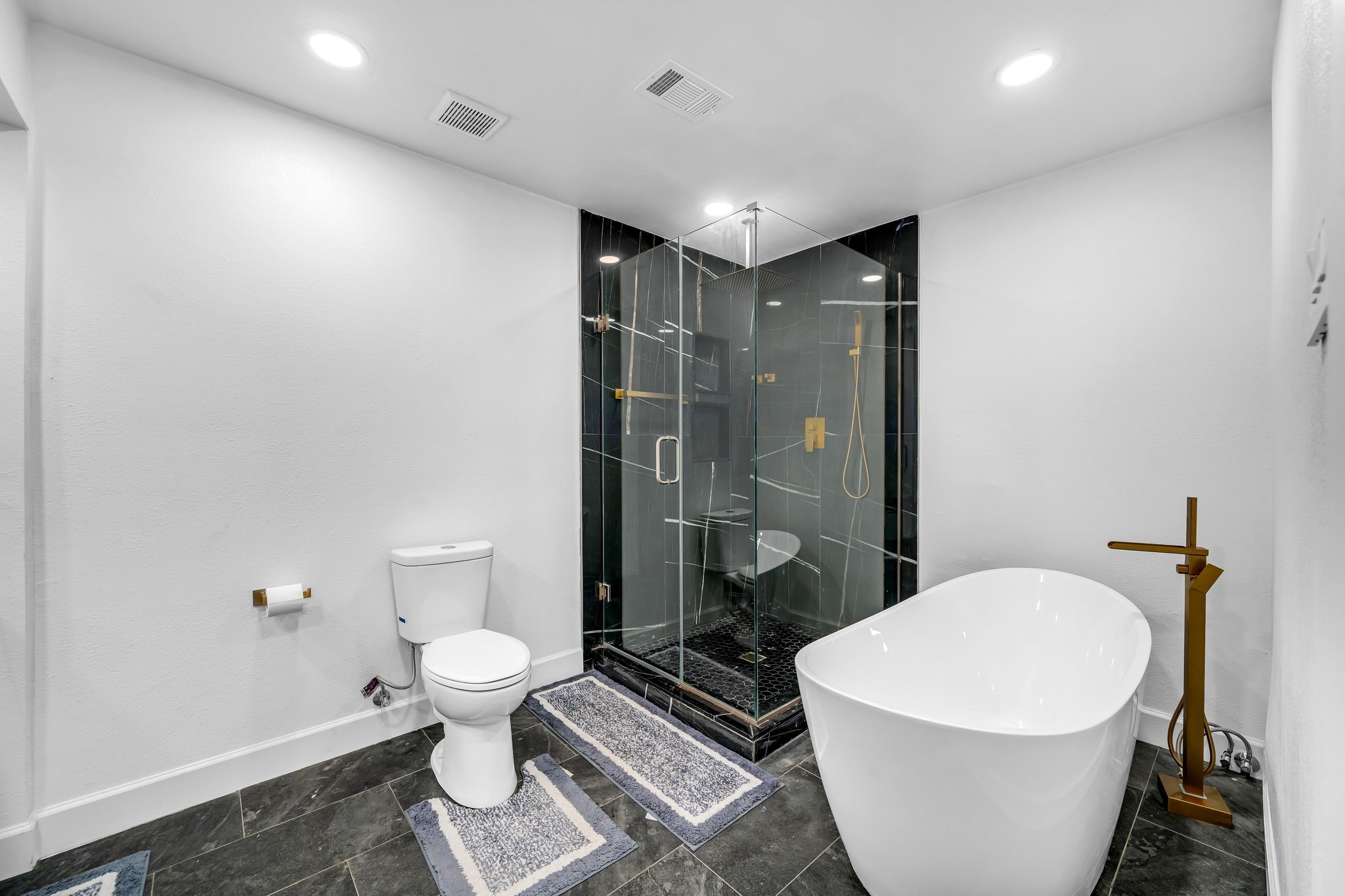 4122 Azalea Lane