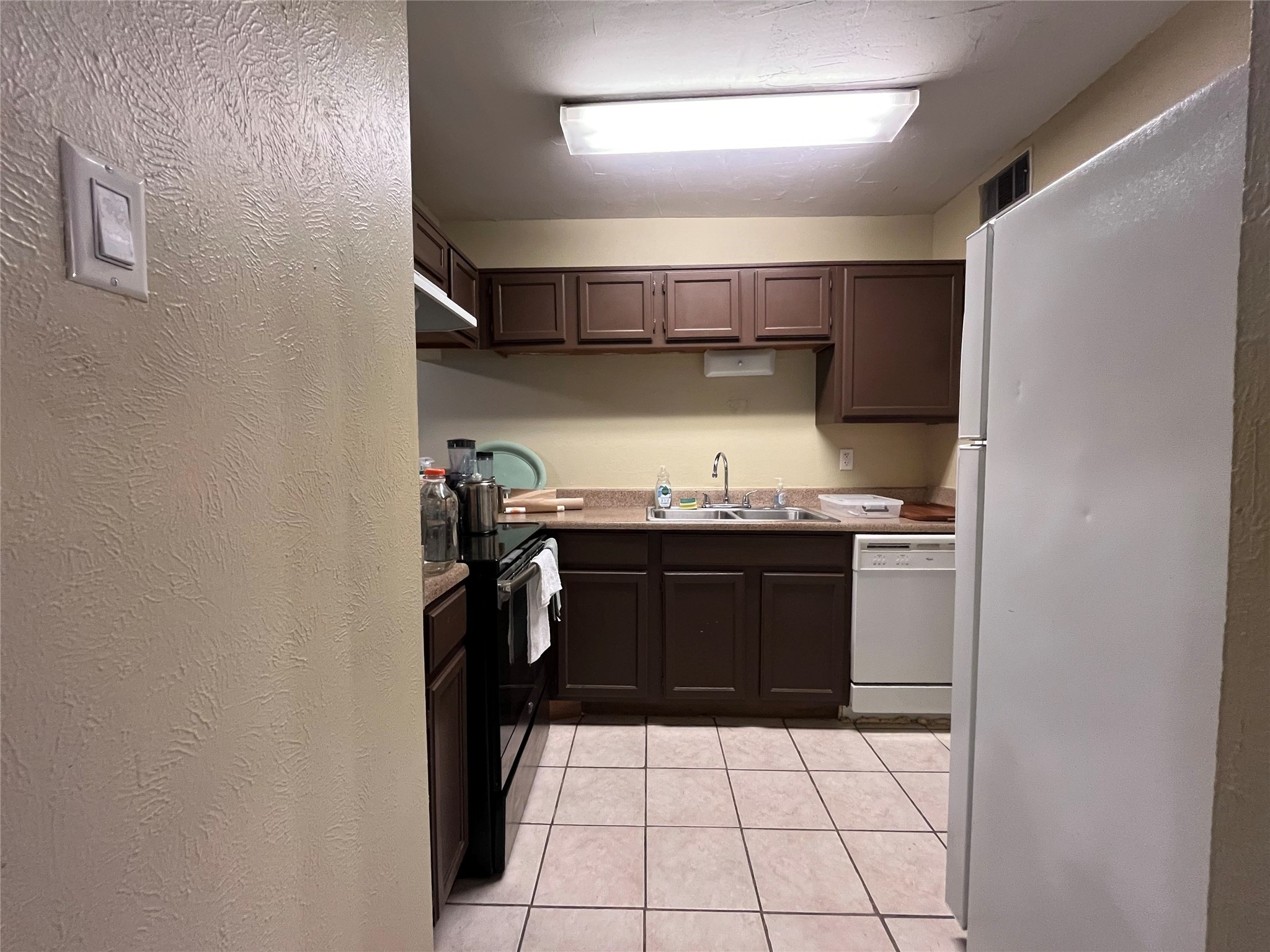 18333 Roehampton Drive 513