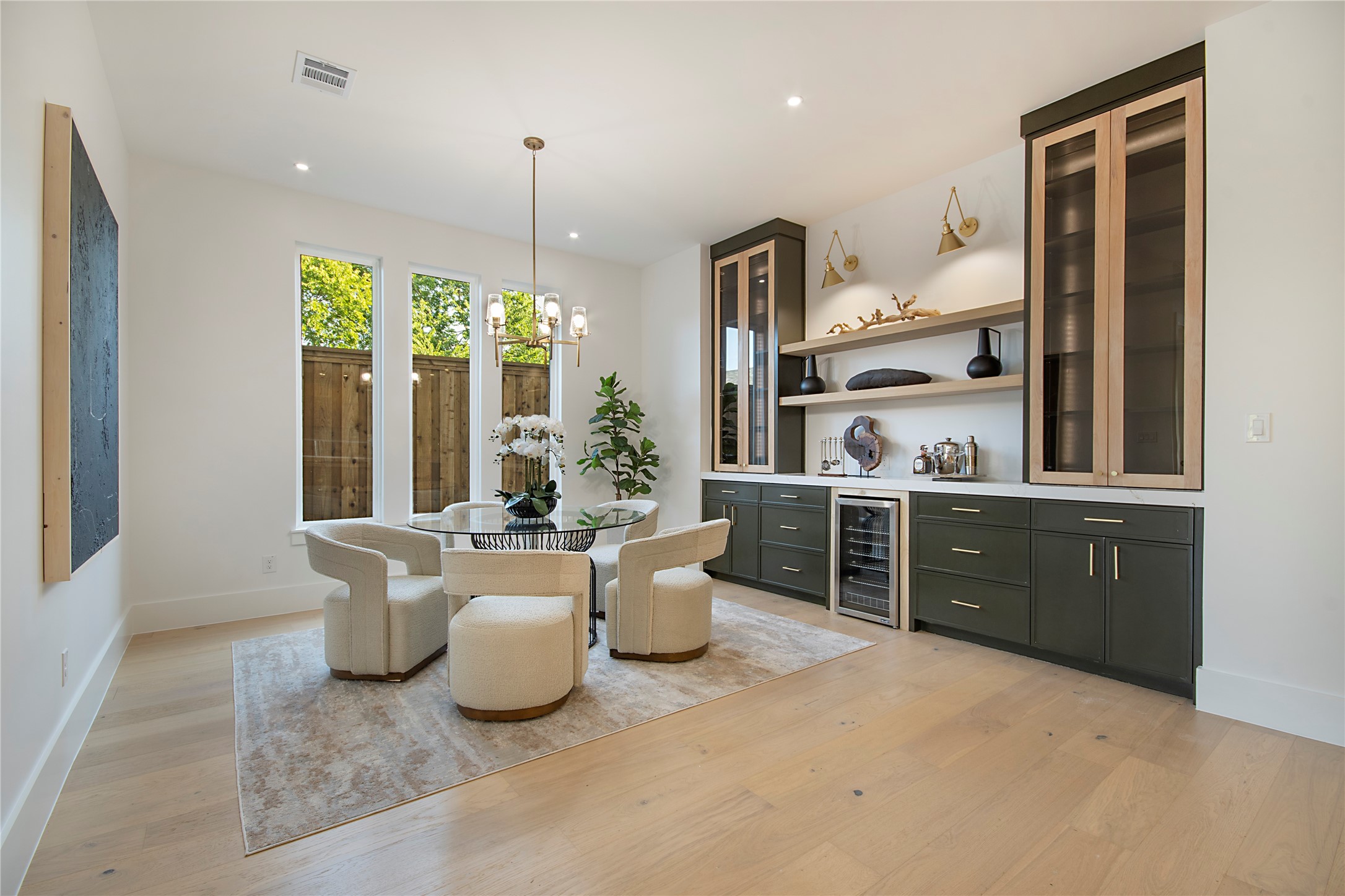 10330 Bel Aire Drive